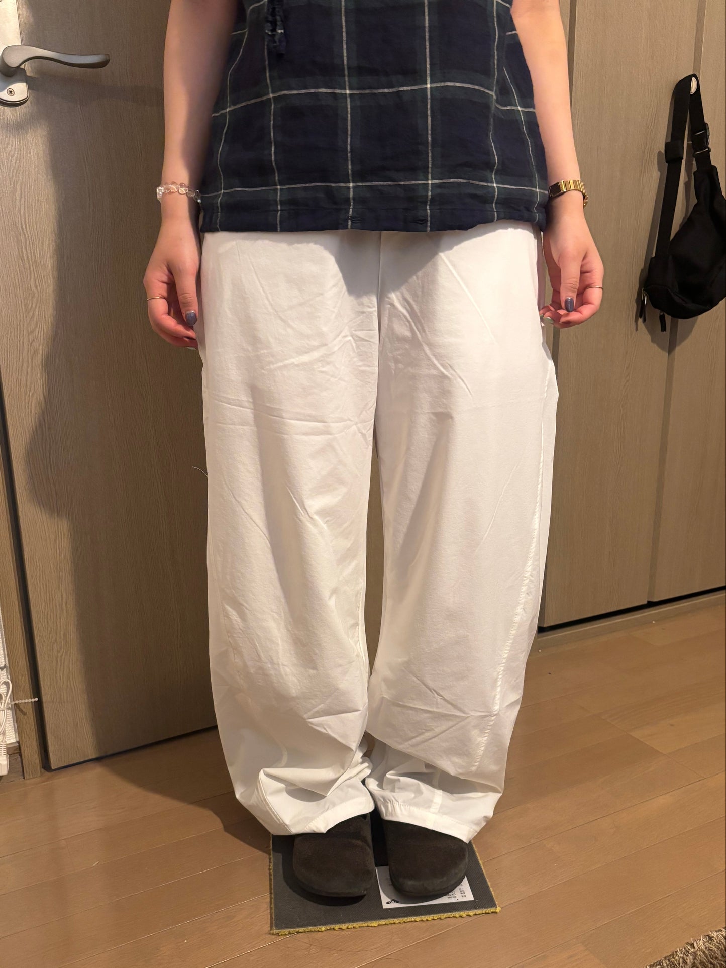 カーブバルーンホワイトパンツ DPC04092