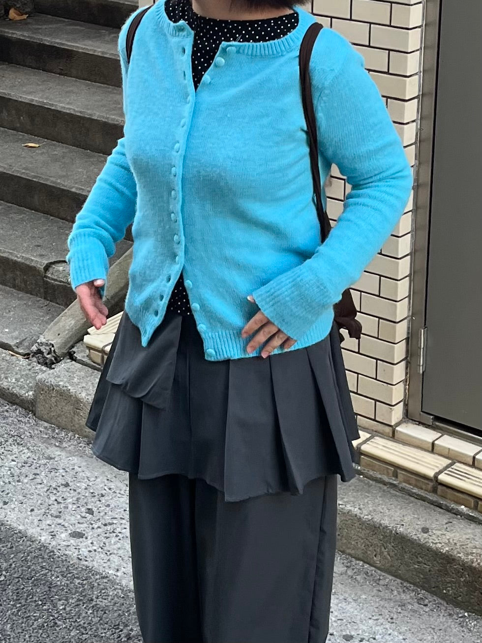 ブルーボタンカーディガン DPB97036