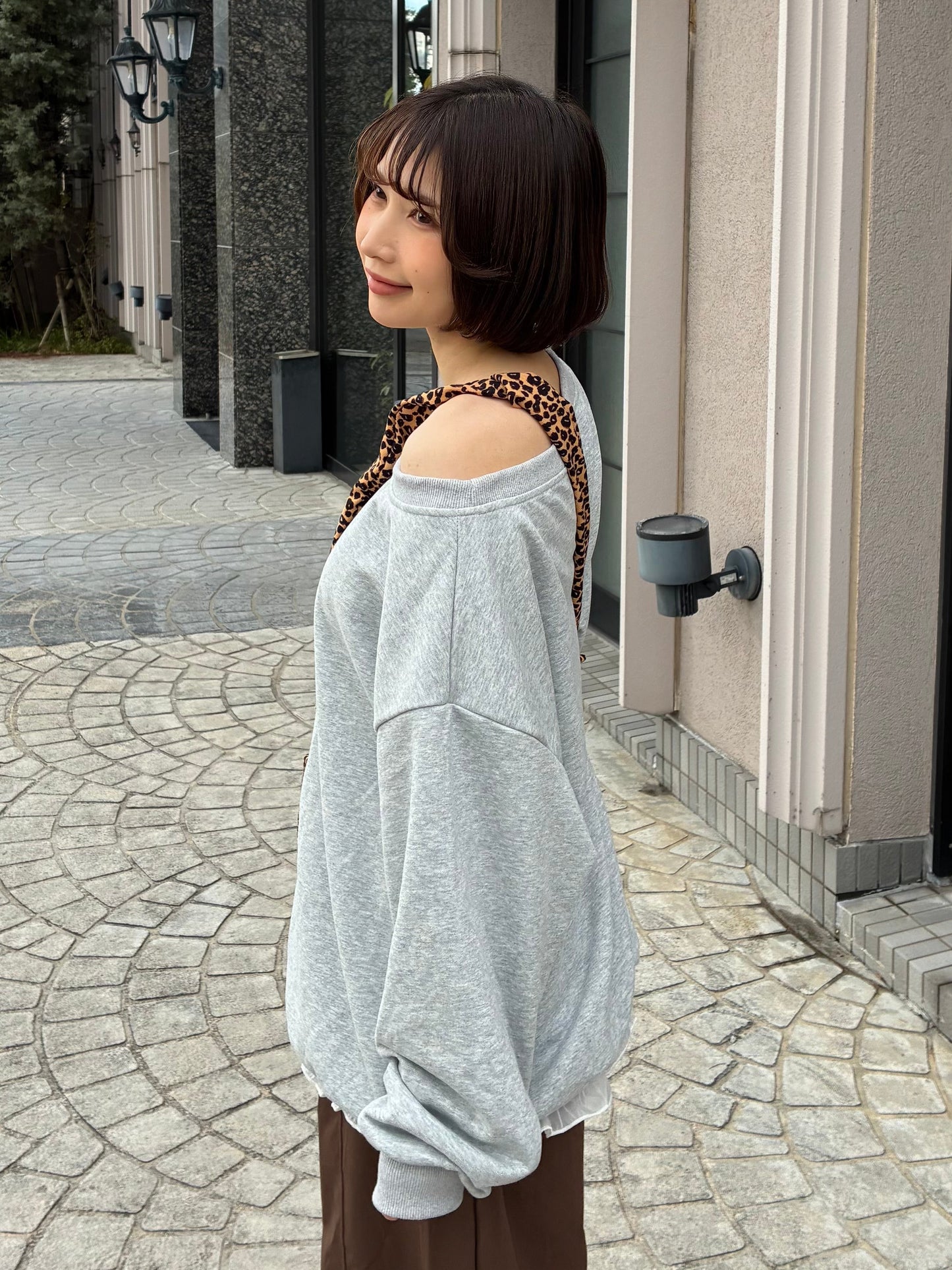 オフショルダースウェット DPA61443