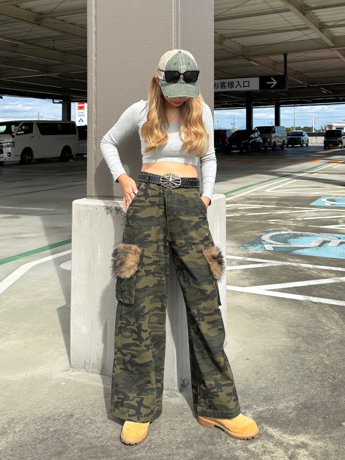 ポイントカモフラファーパンツ DPB73504