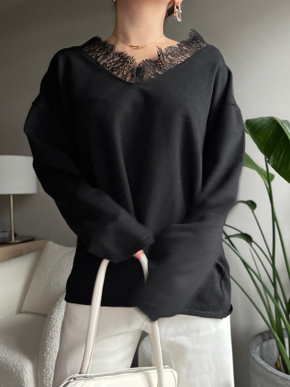 レースVネックニット DPB56358