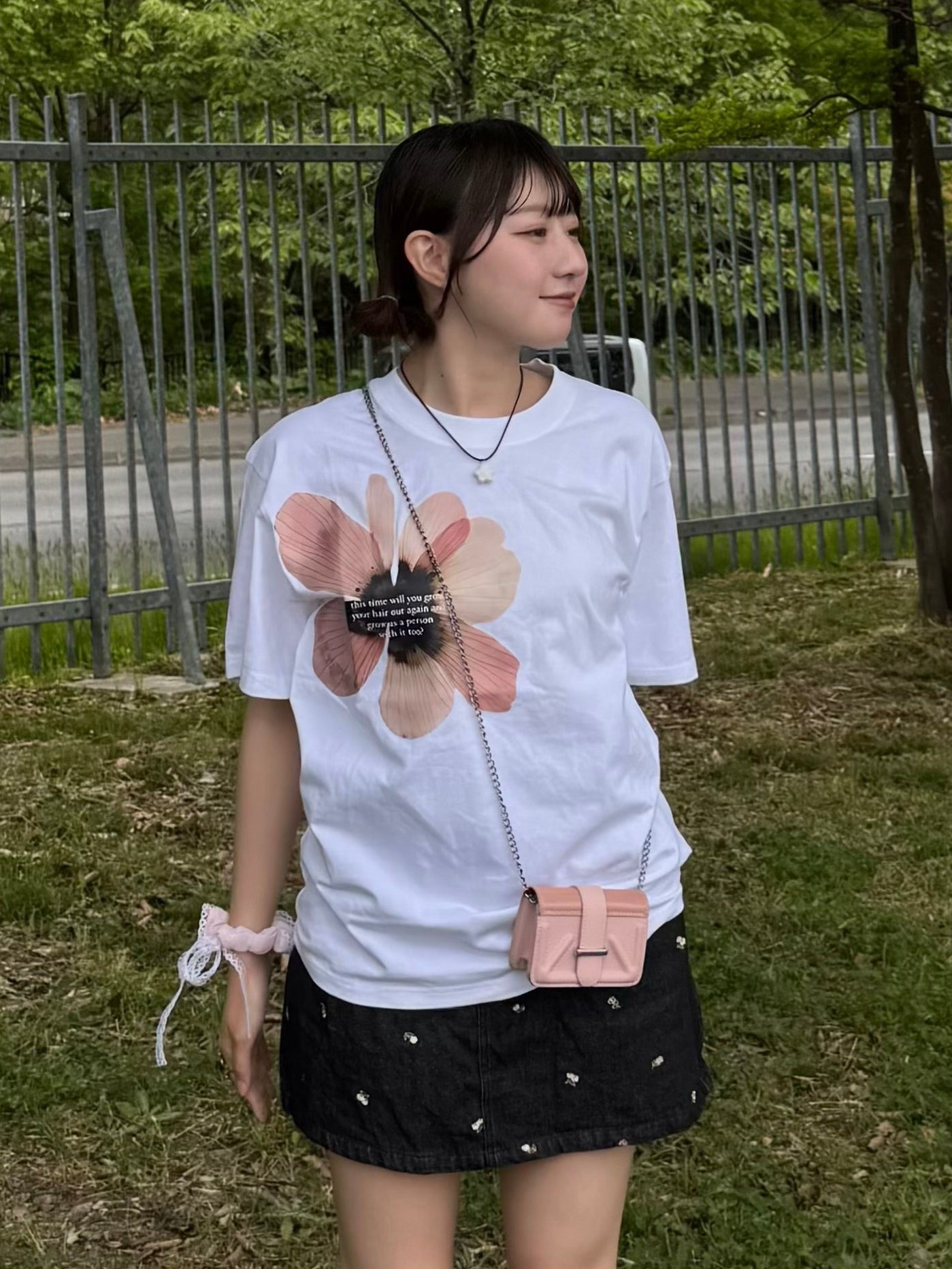 ビッグフラワーTシャツ DPC03061
