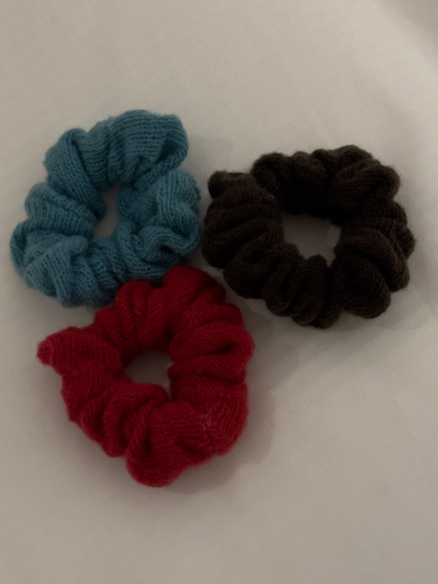 カラーニットシュシュ DPB85357