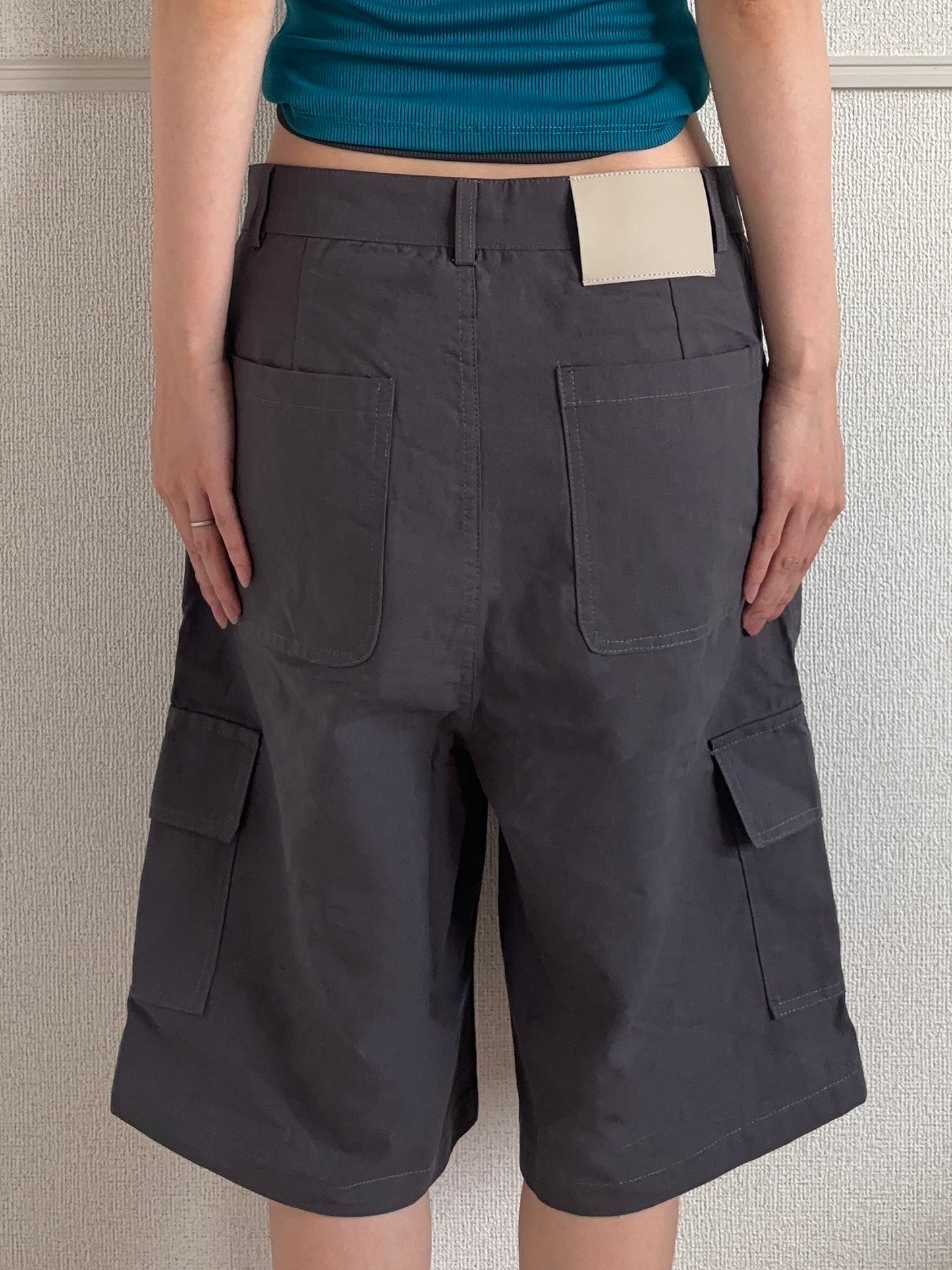 グレーカーゴハーフパンツ DPB88288