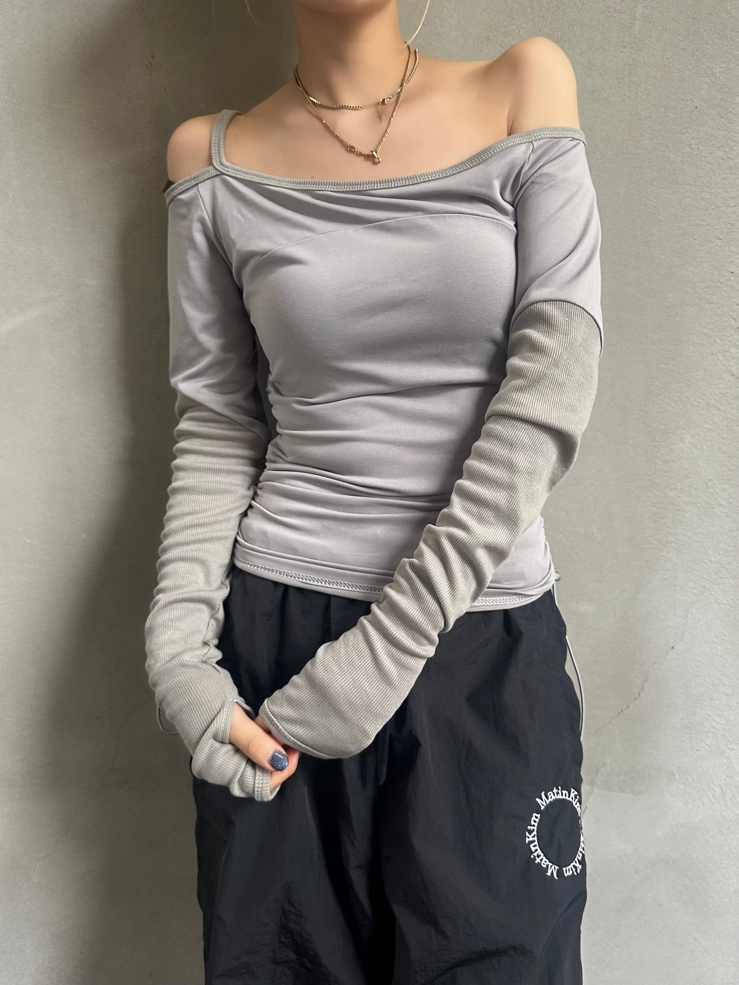ワンショルフィットトップス DPB26556