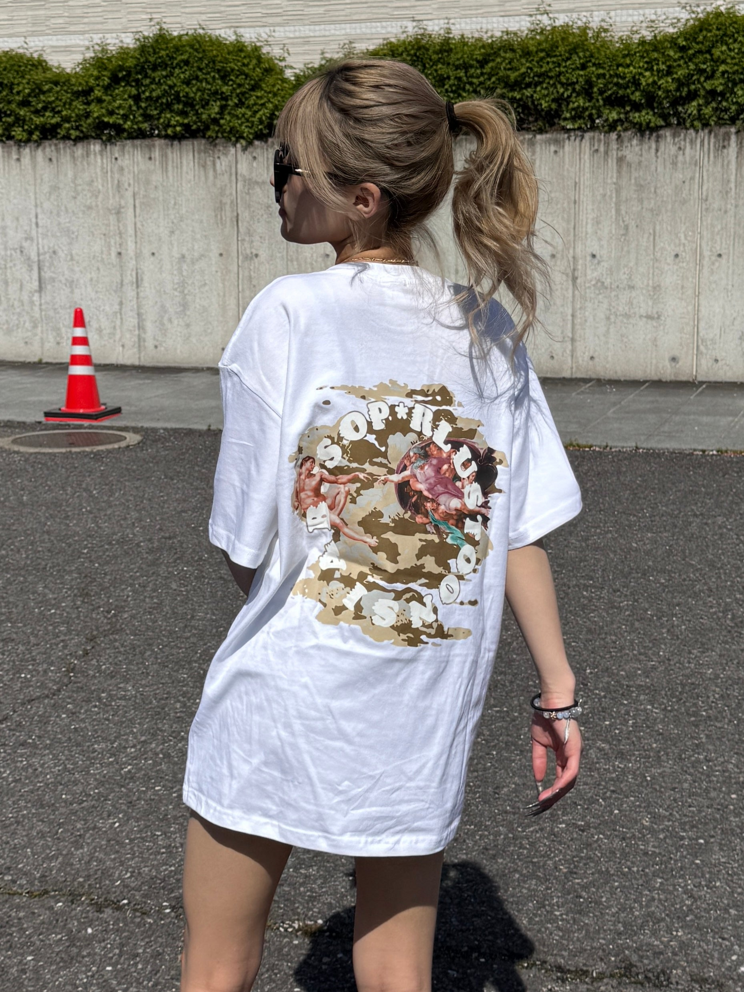 バックプリントTシャツ DPB42359