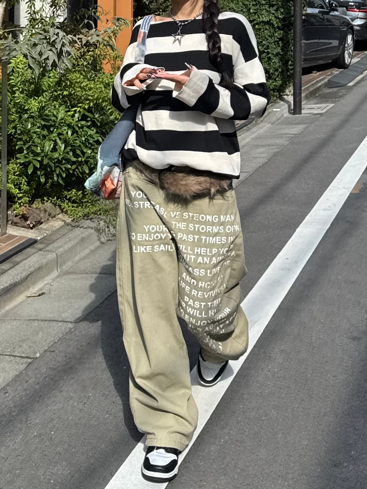 レタリングデザインパンツ DPB86149