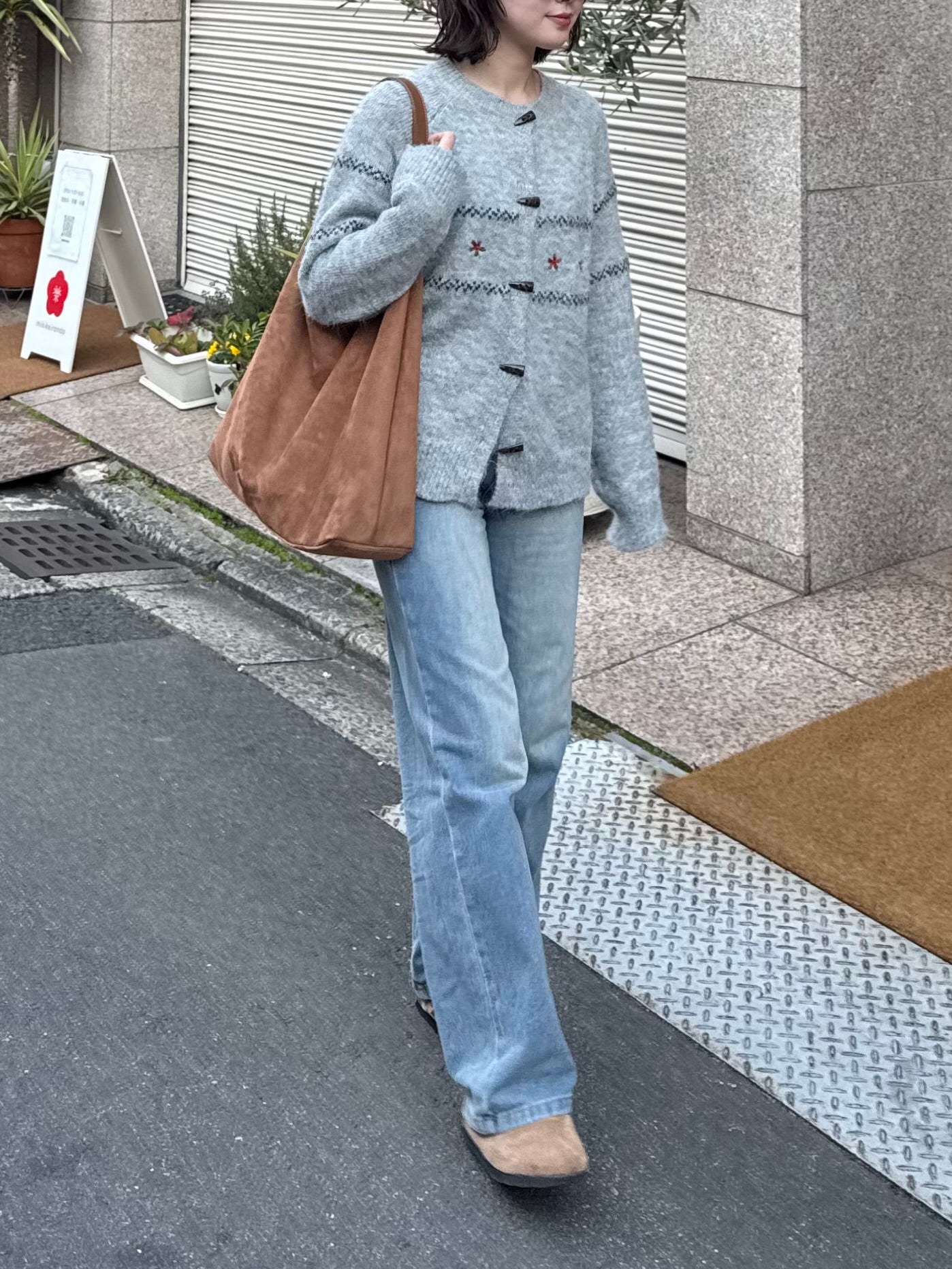 フラワーステッチカーディガン DPC03008