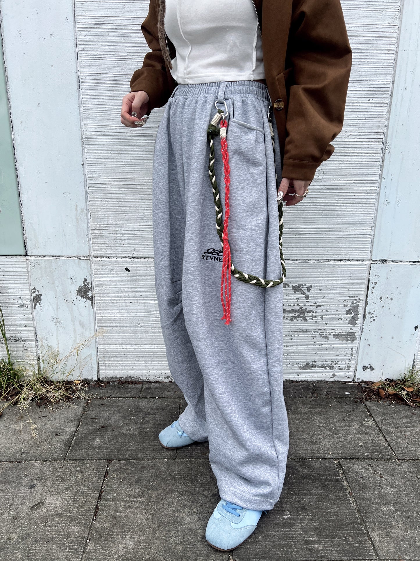 バルーンシルエットルーズスウェットパンツ DPB79215