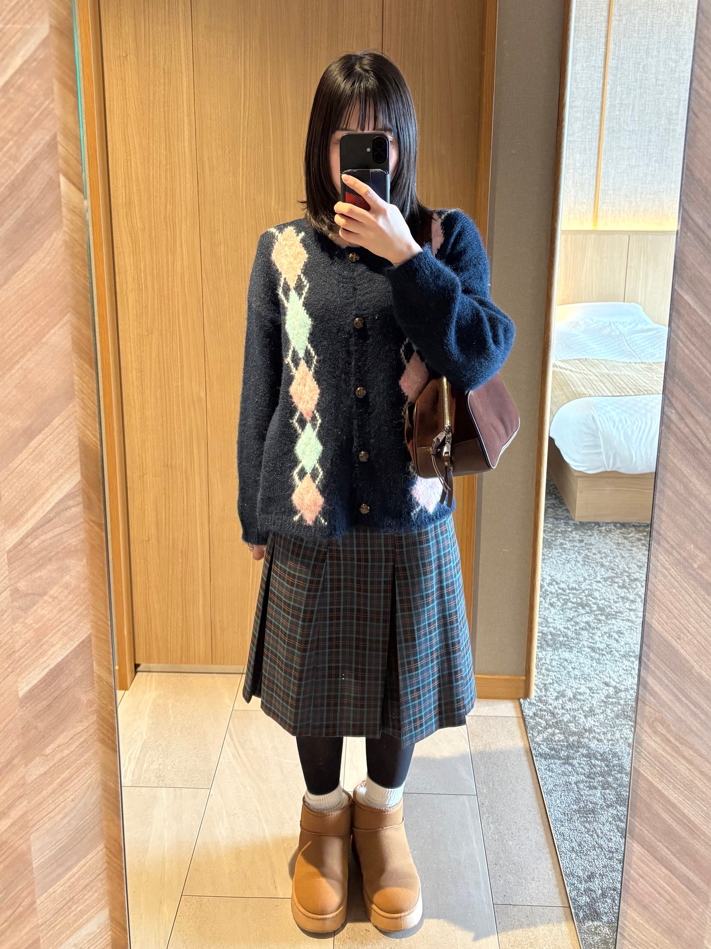 アーガイルボタンカーディガン DPB99056