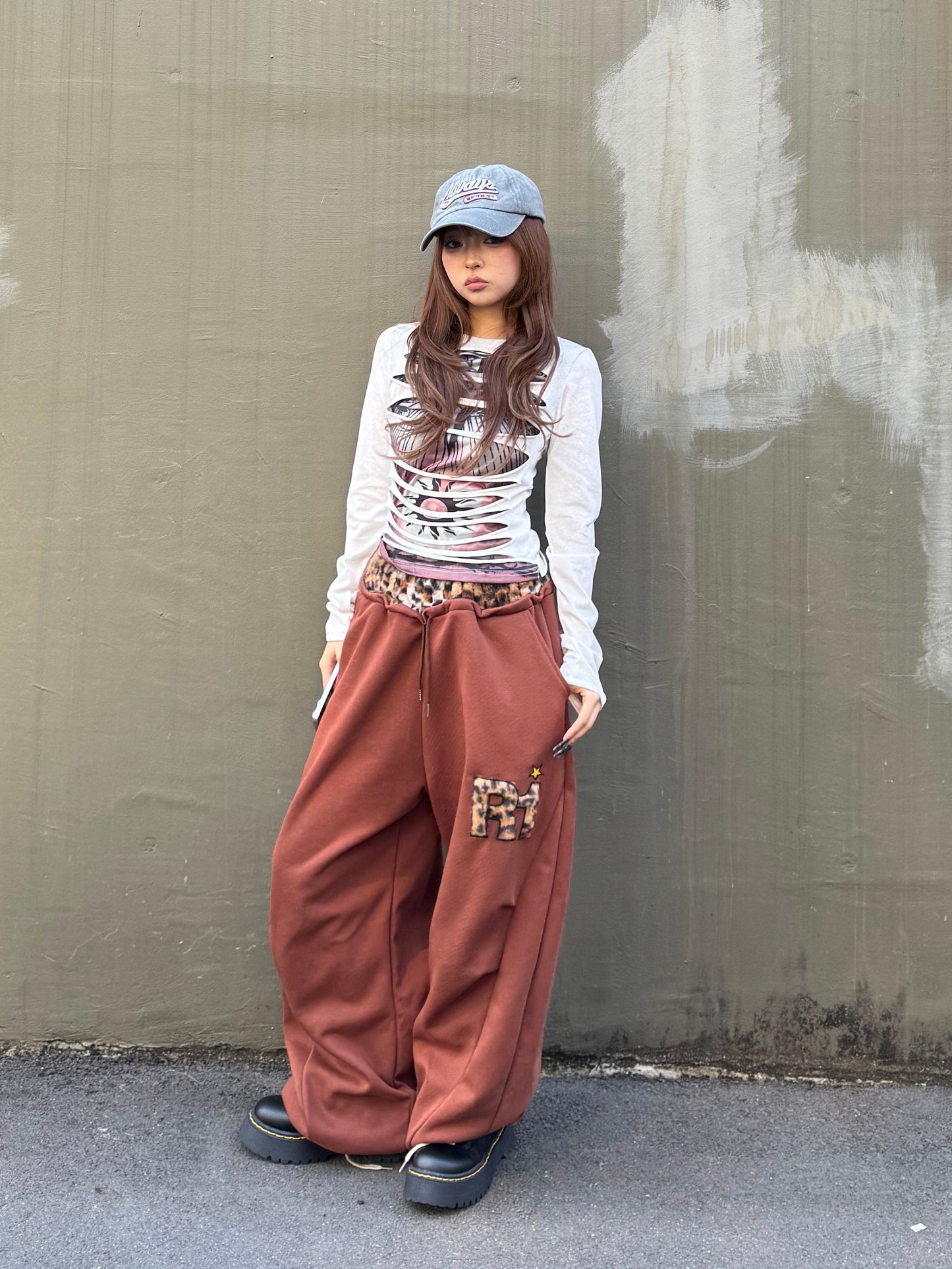 ポイントレオパードスウェットパンツ DPB86185