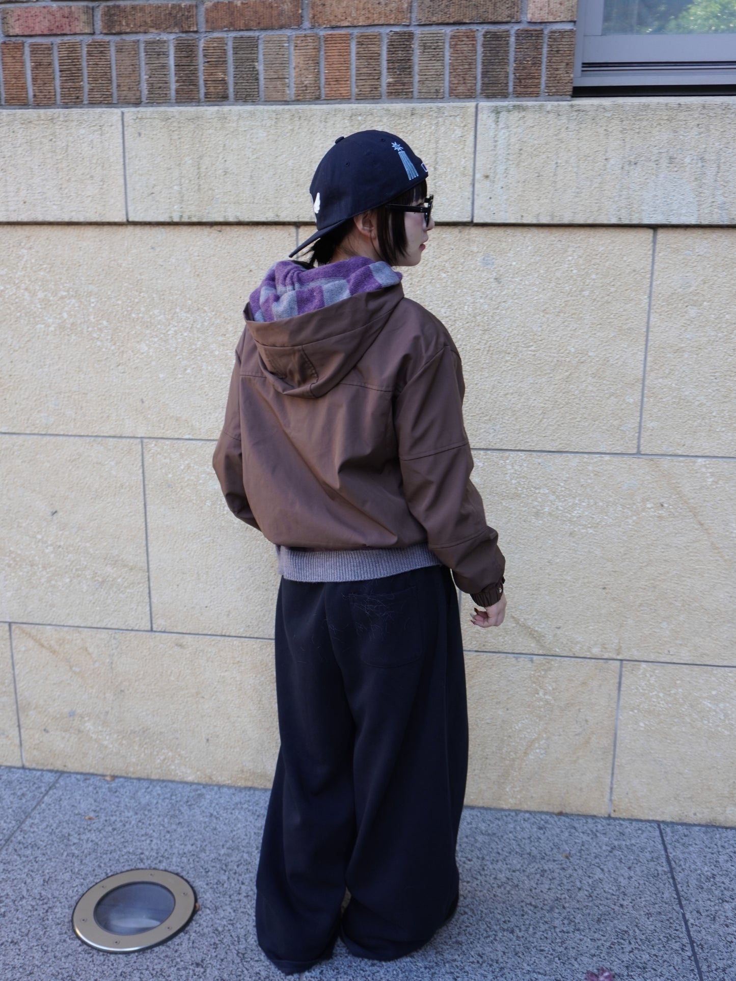 ブラウンナイロンパーカー DPB85371