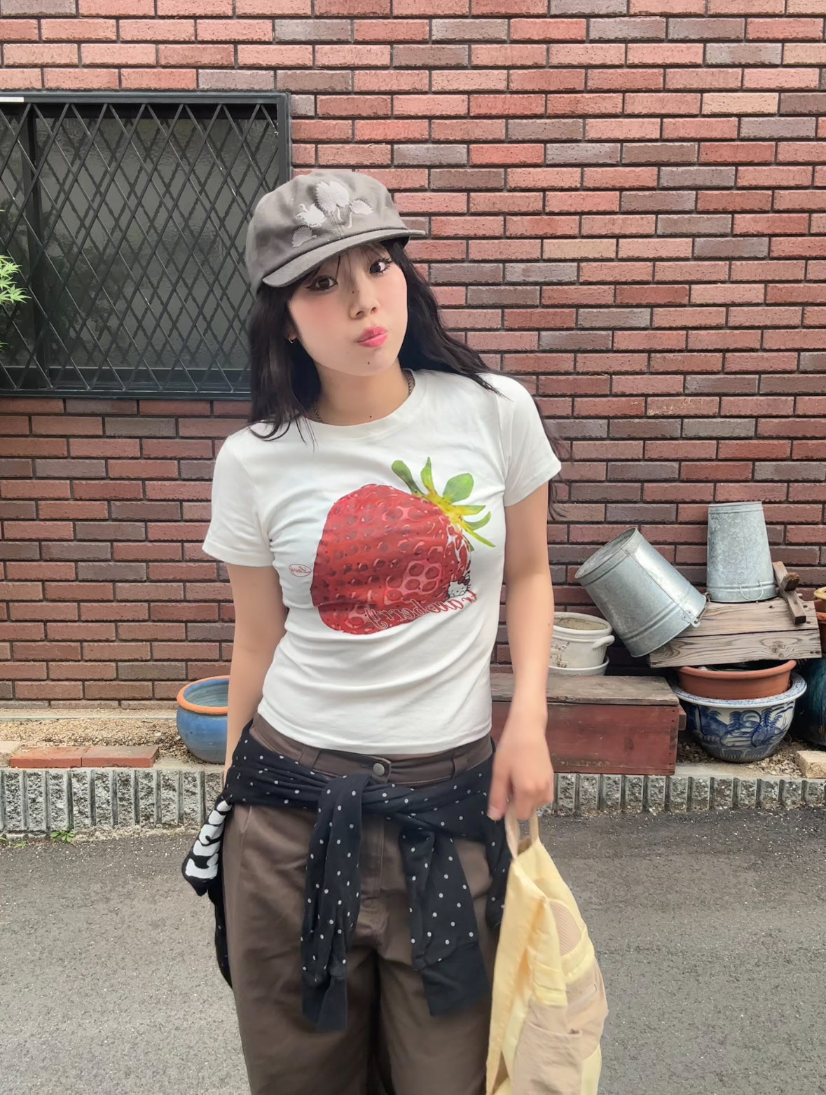 ストロベリーシンプルロゴTシャツ DPB89020