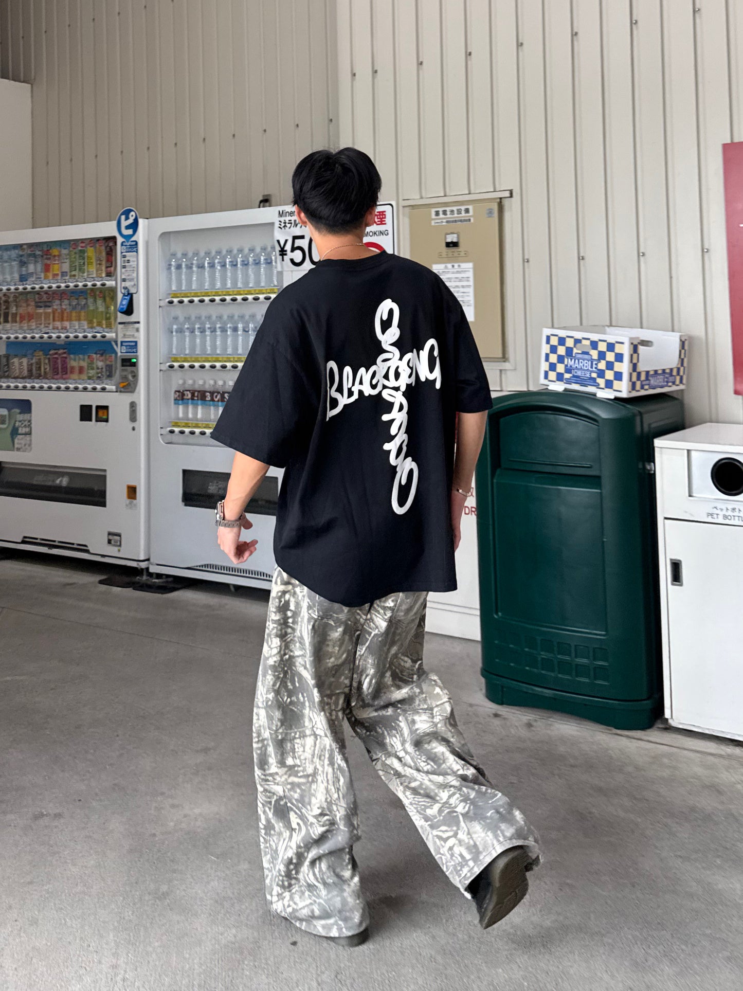 フォームプリントバックロゴTシャツ DPB90223