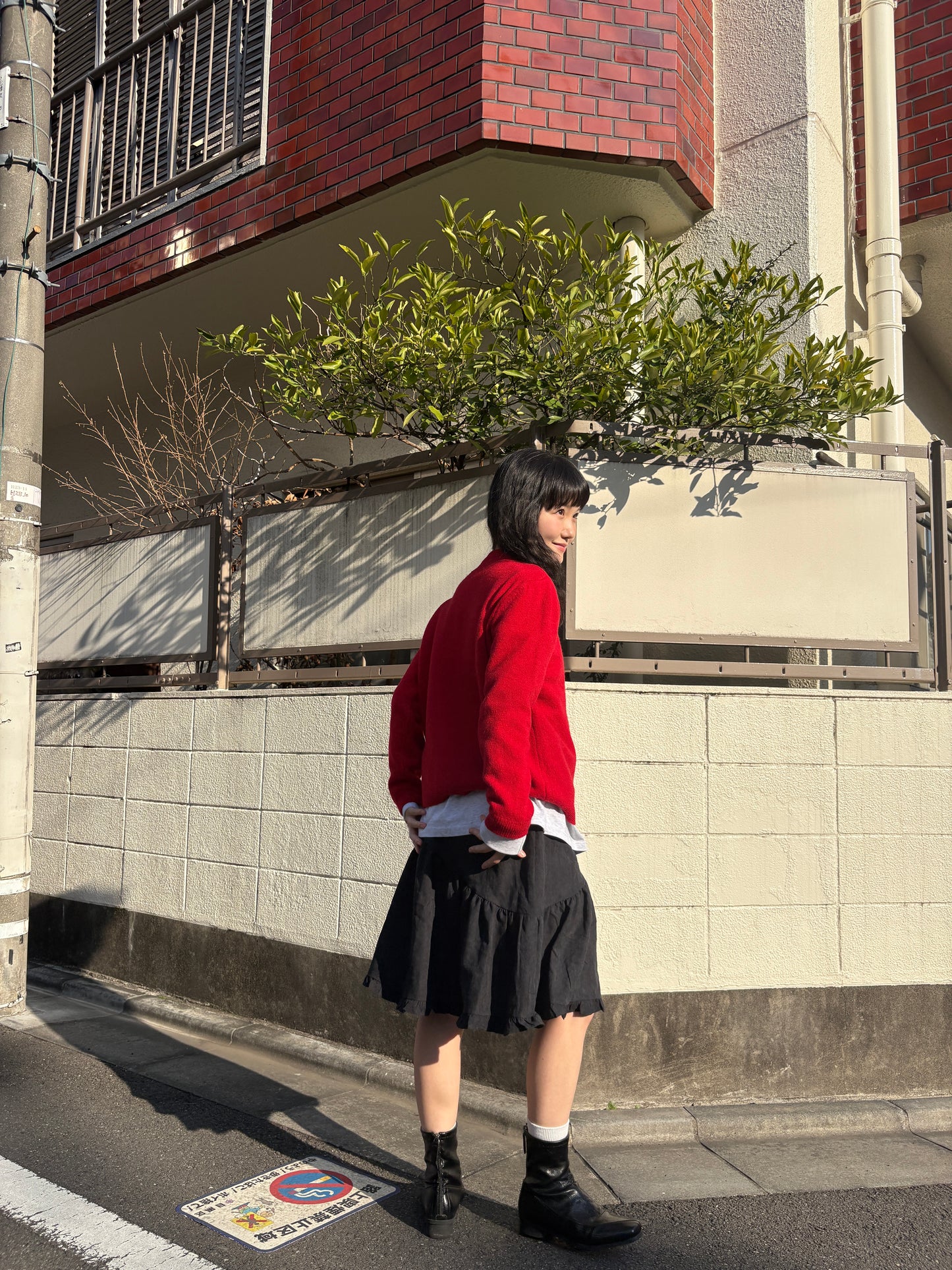 アシメフリルブラックスカート DPA43752