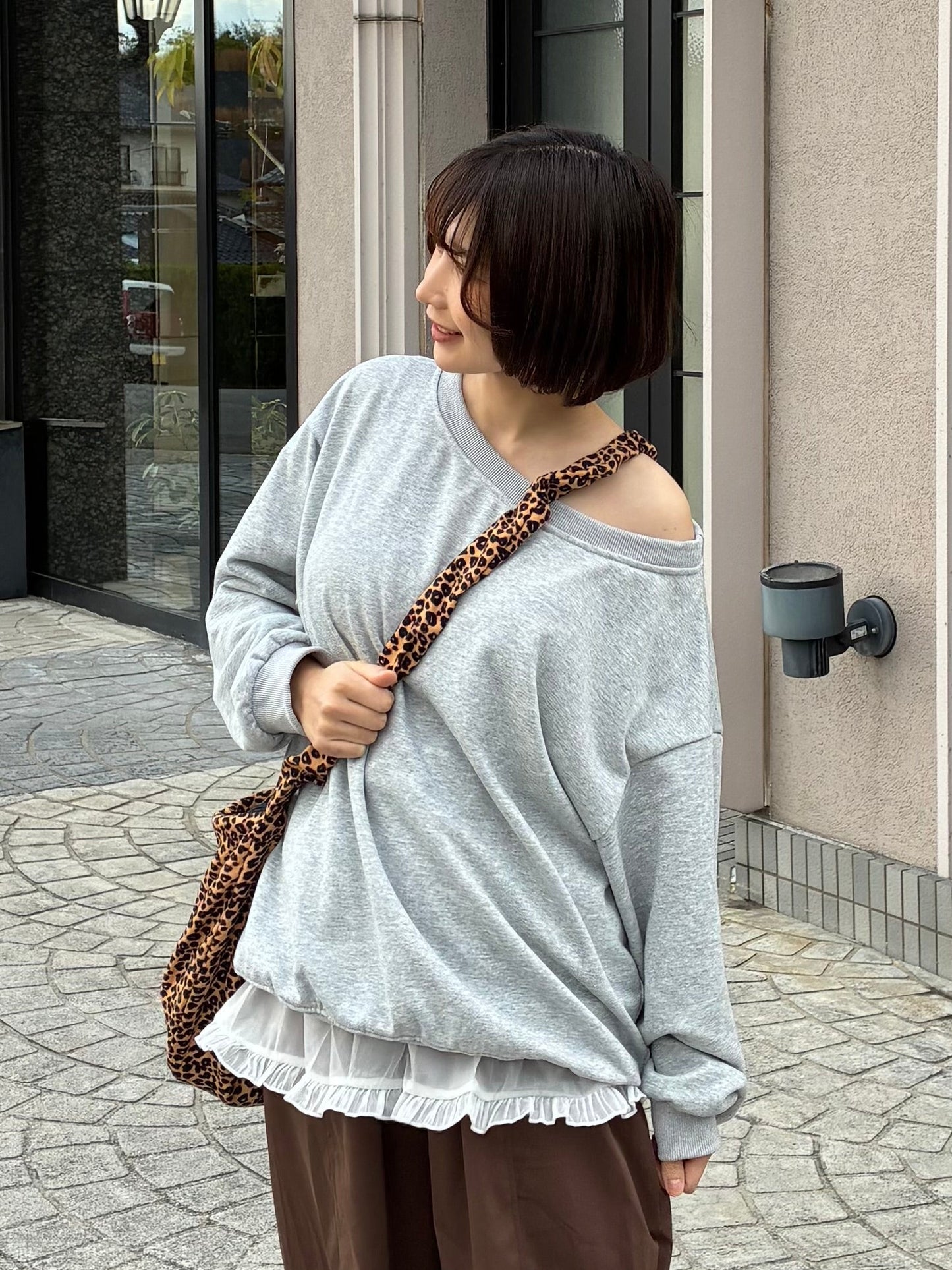 オフショルダースウェット DPA61443