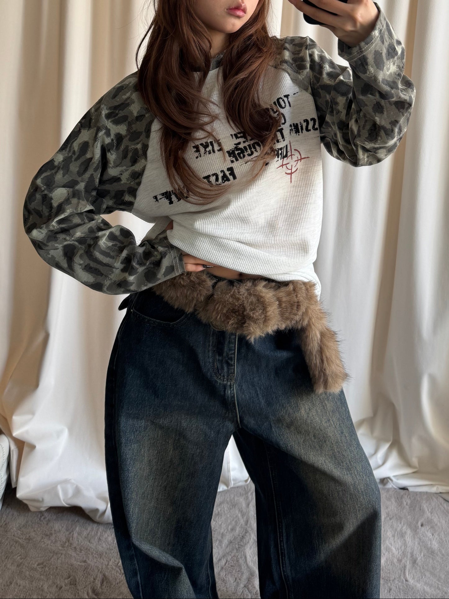 ファーベルト付きデニムパンツ DPB86226