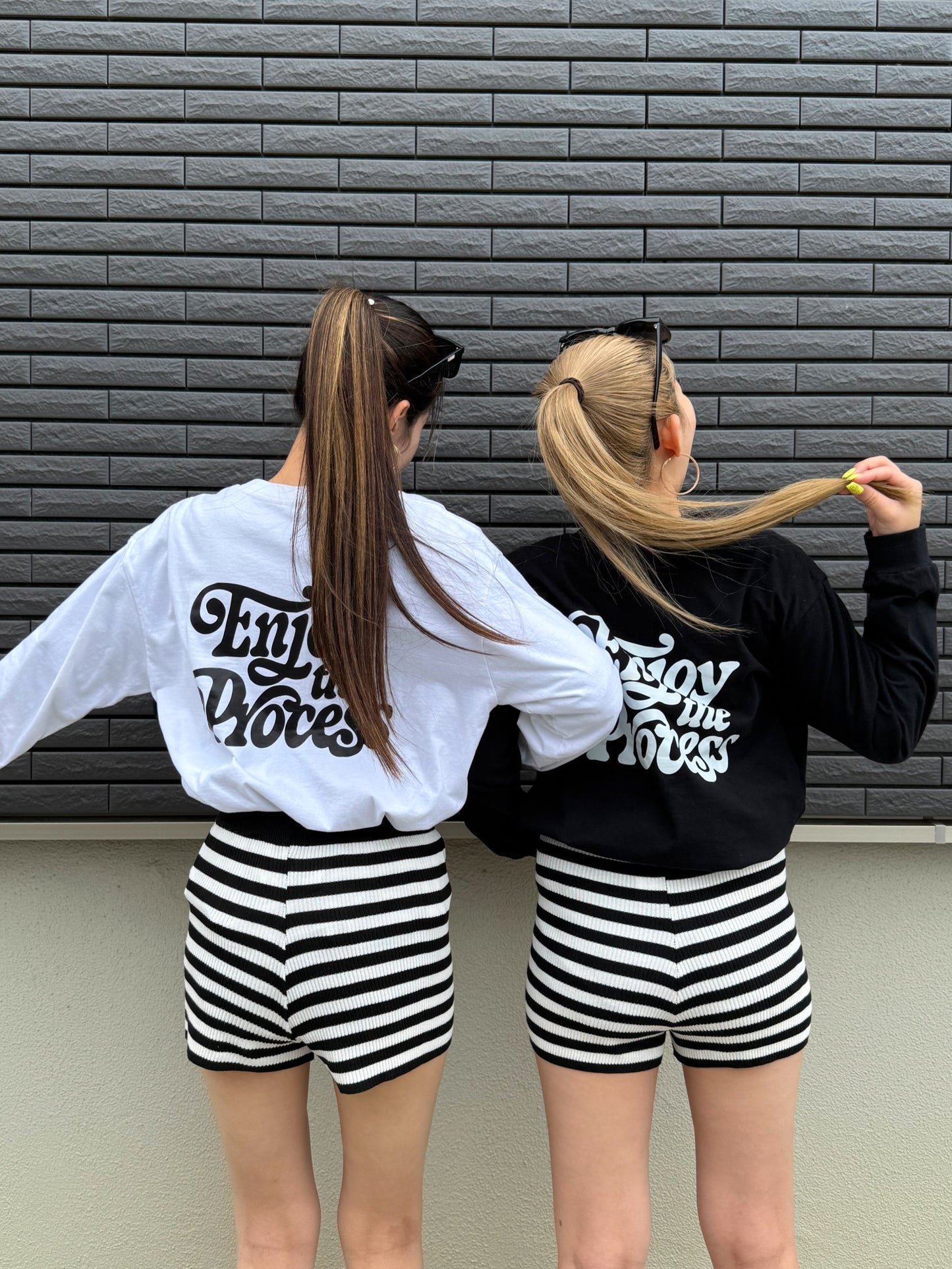 ユニセックスロゴロングスリーブTシャツ DPB73254