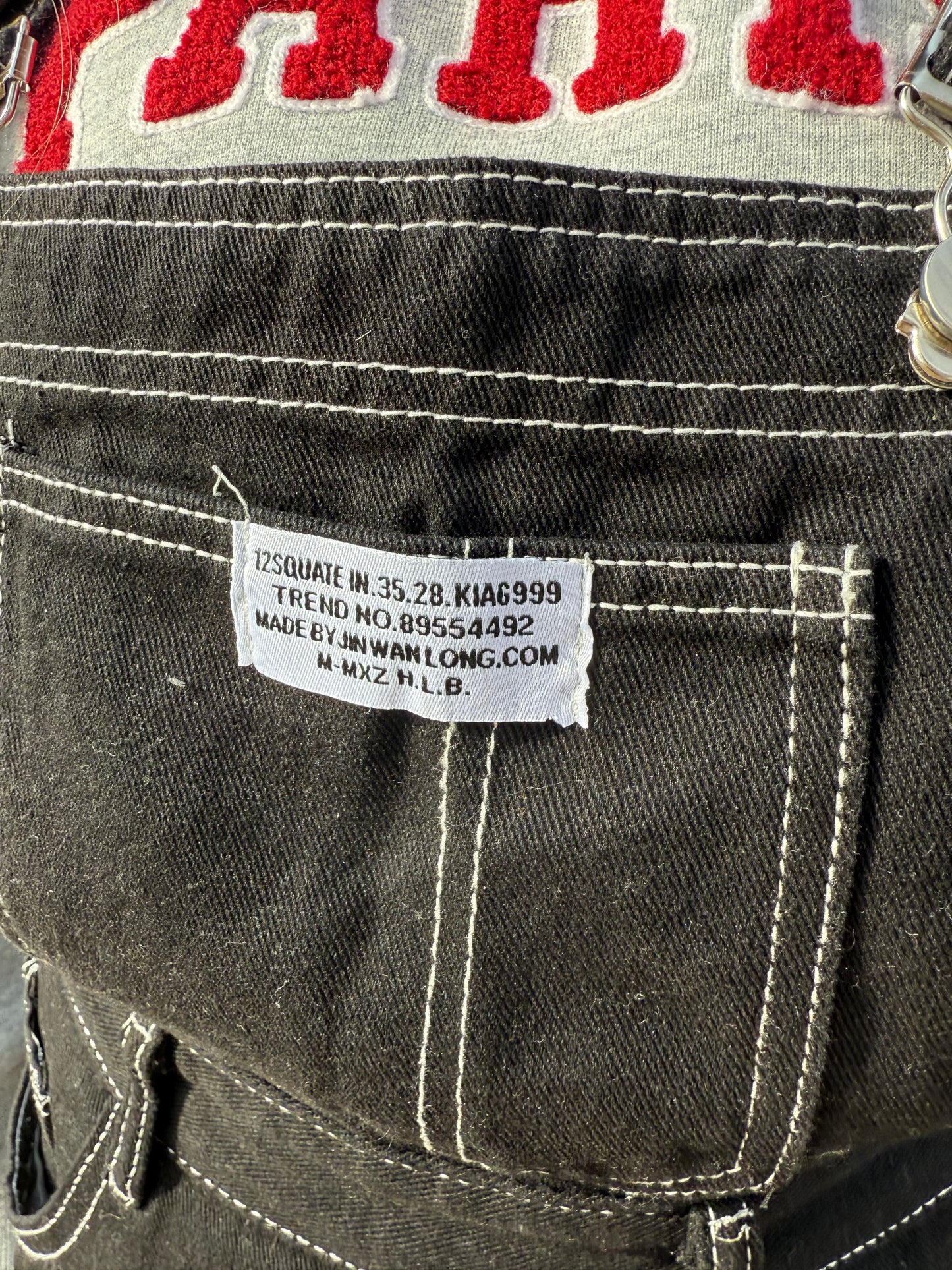 ブラックデニムサロペット DPB73568