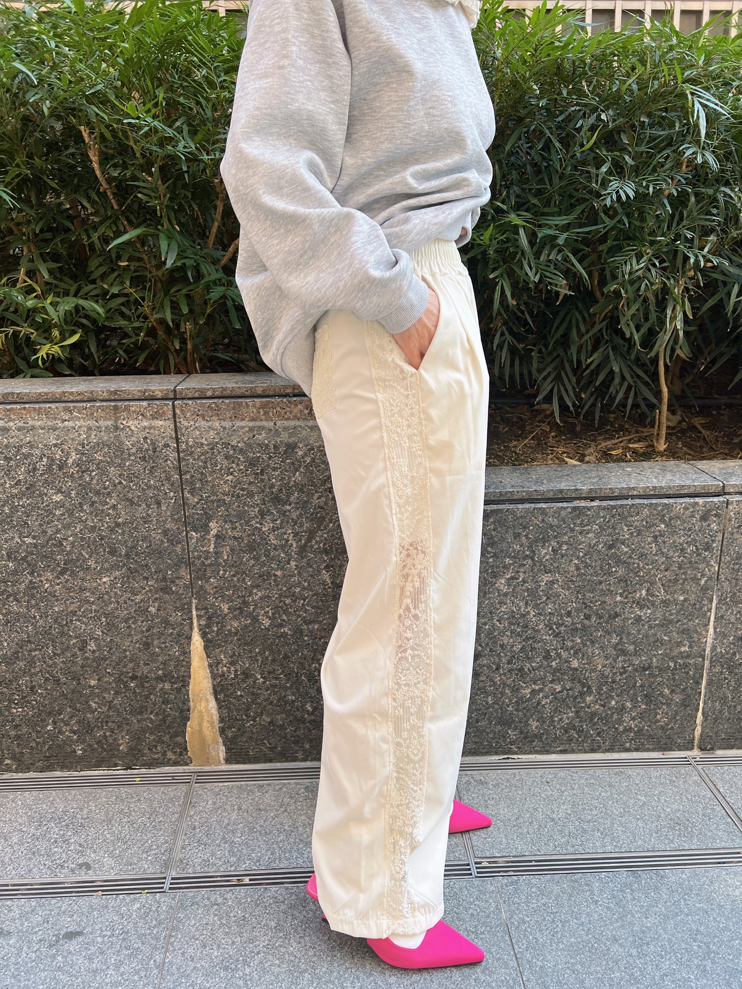 サイドレースラインワイドパンツ DPB79140