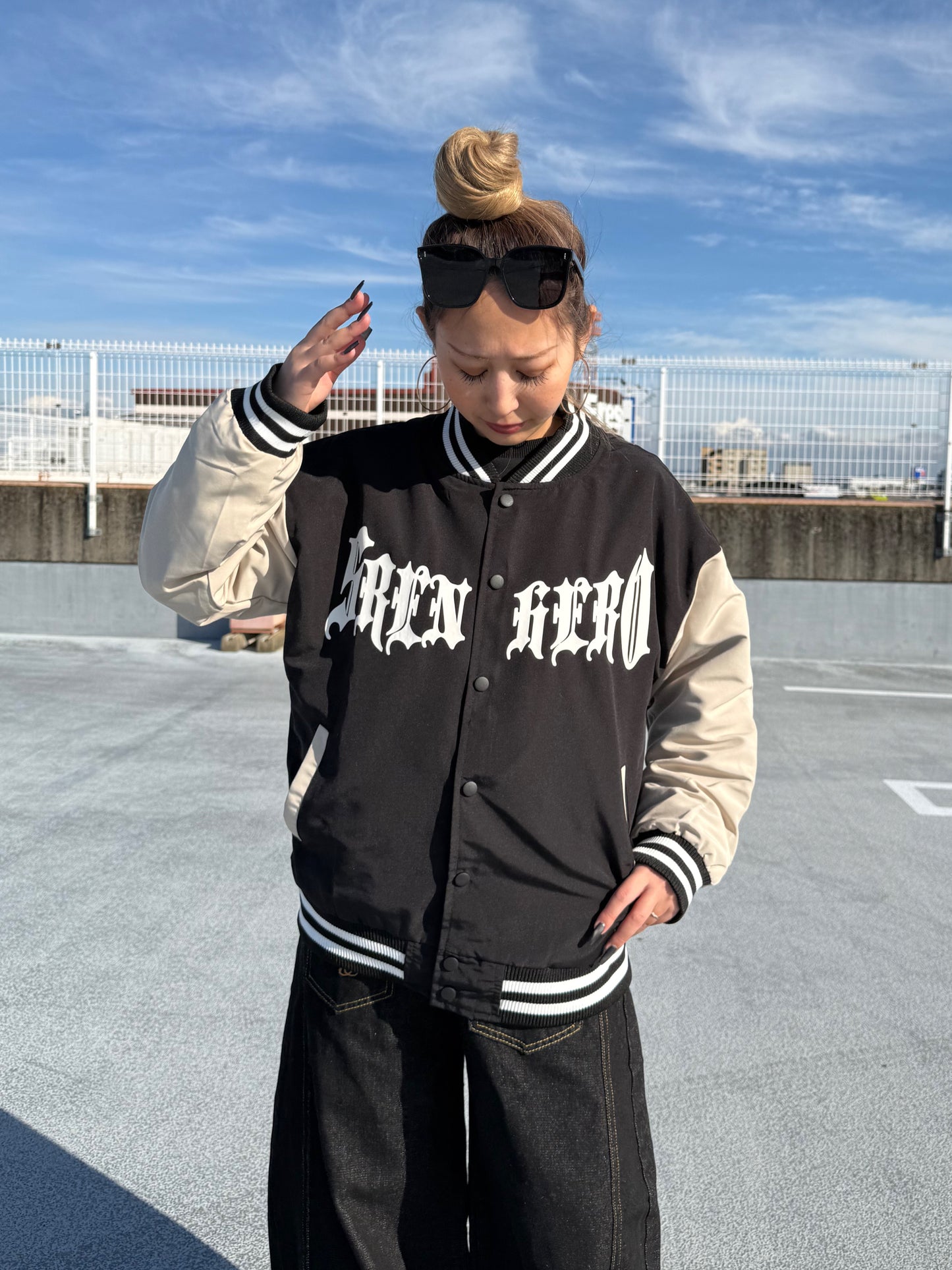 ロゴラインスタジャン DPB90126