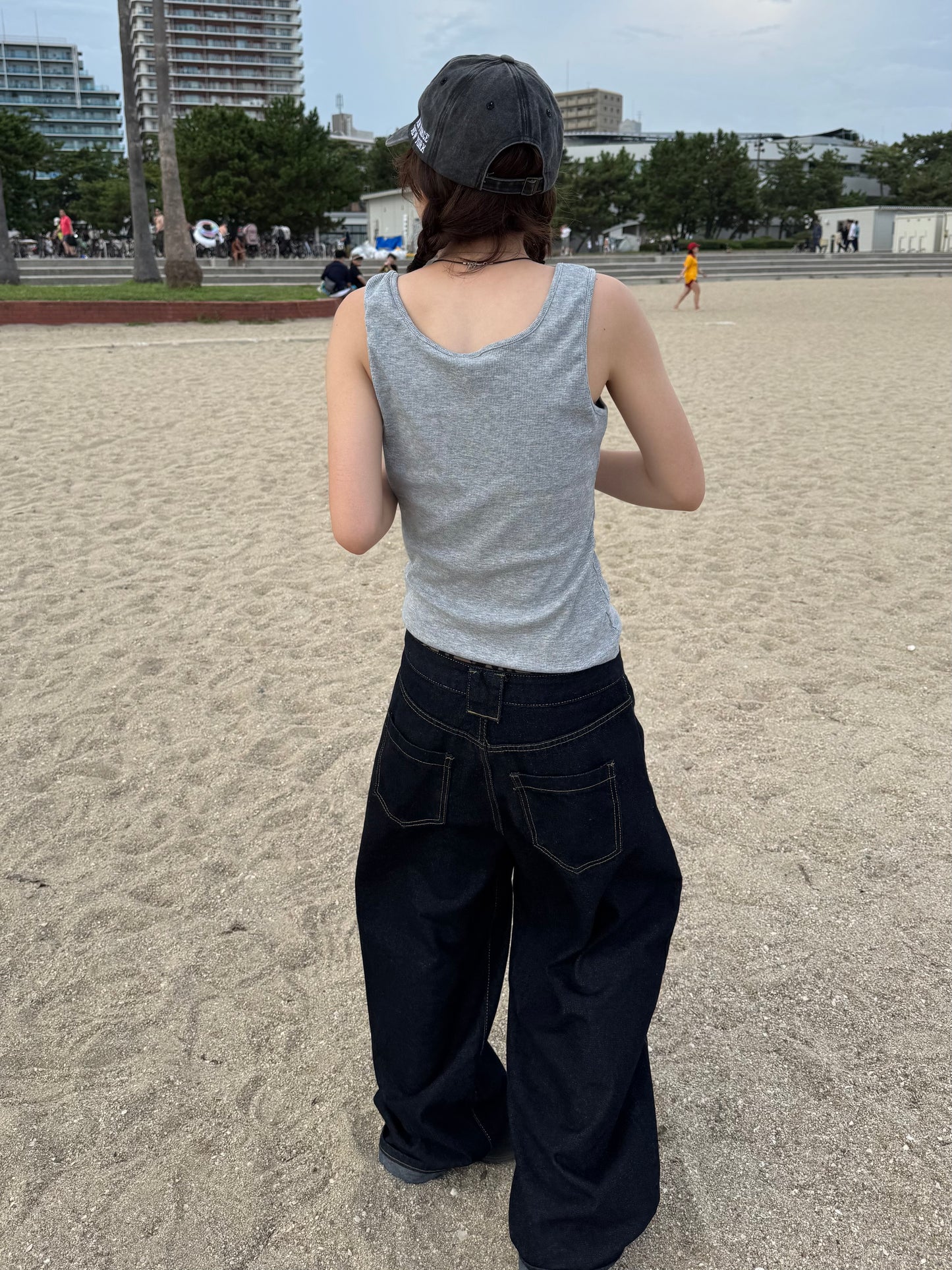 ワイドレッグステッチジーンズパンツ DPB85333