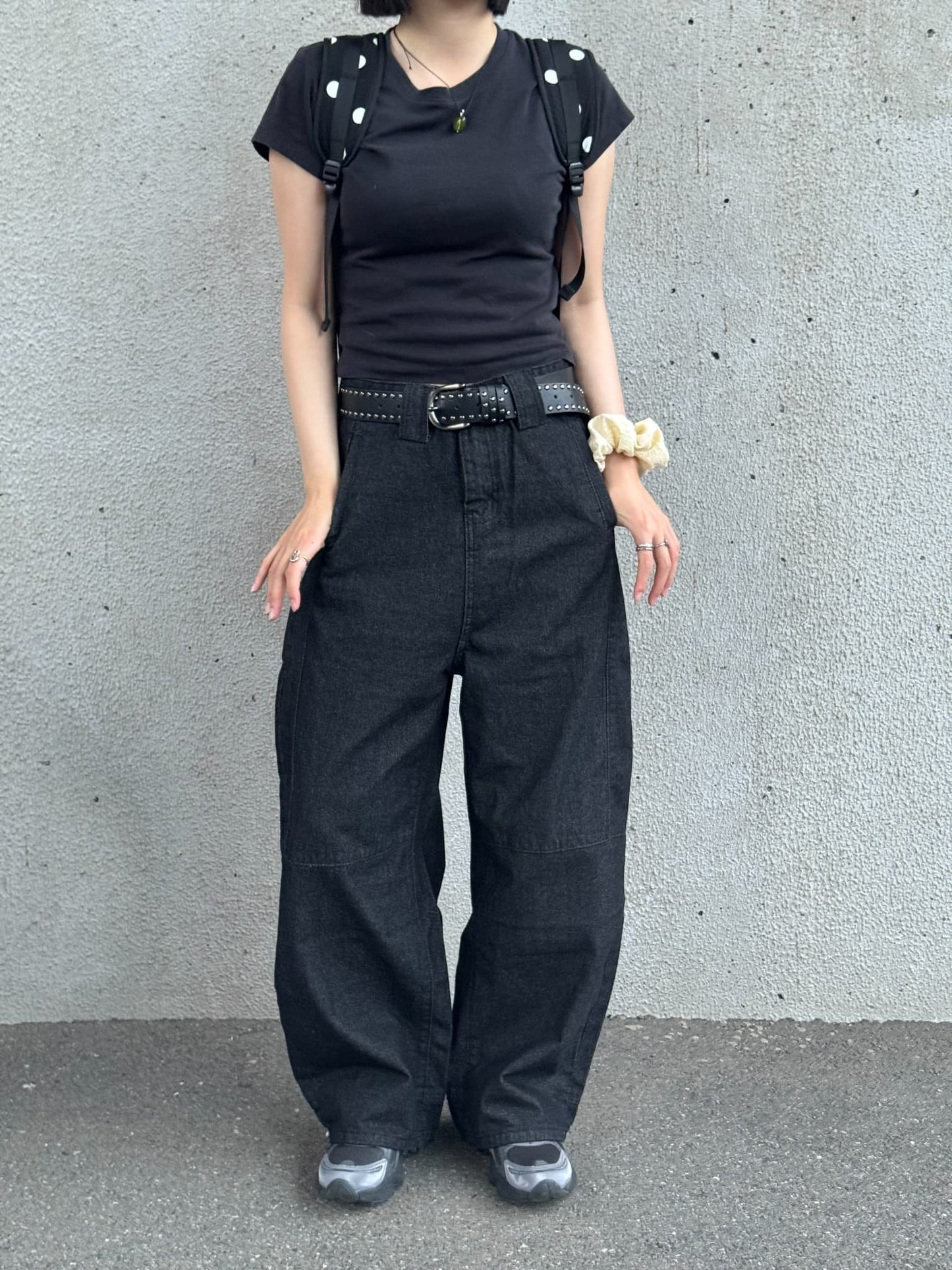 ブラックバギーデニムパンツ DPB93125