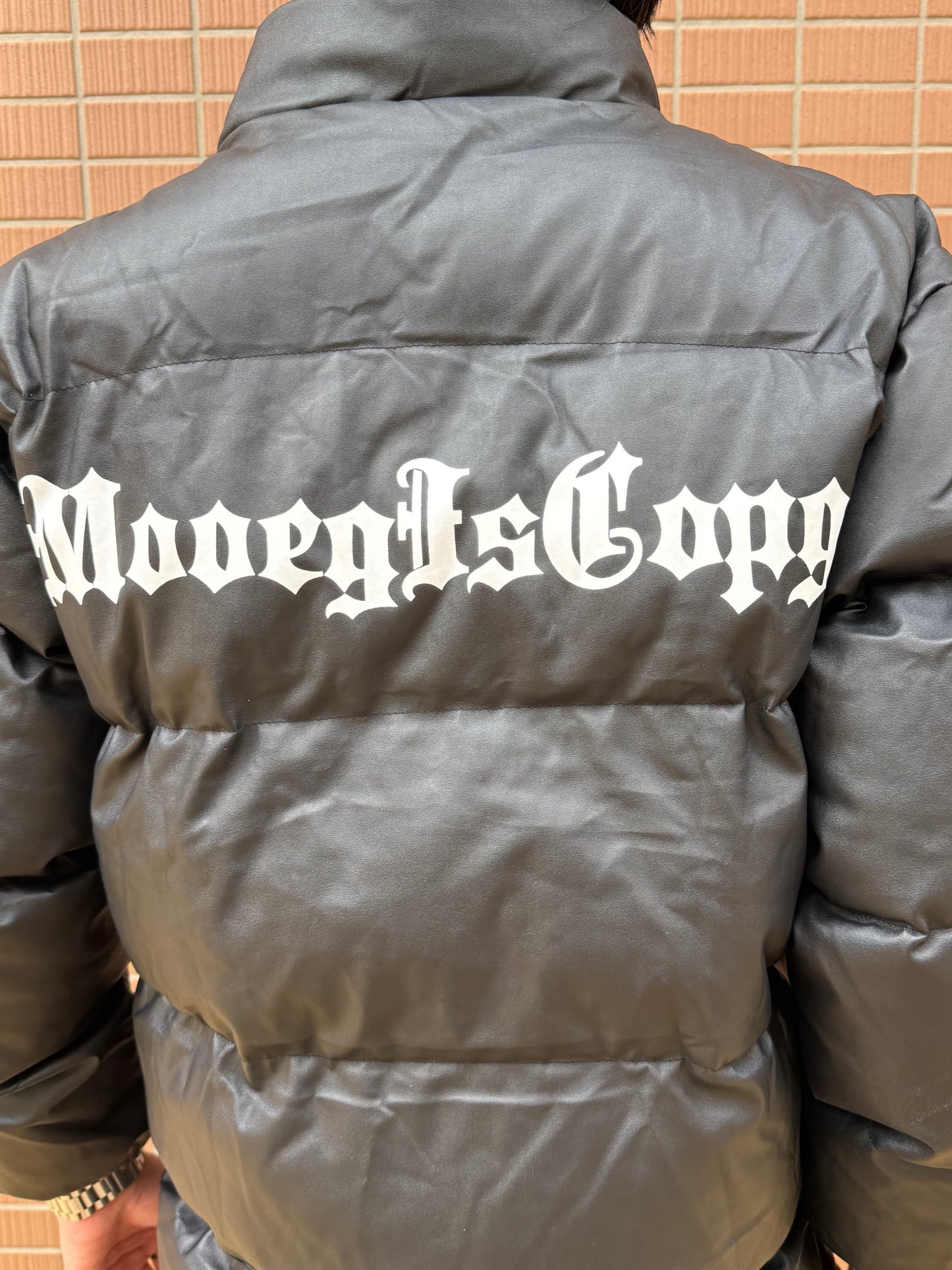 バックロゴアウター DPB90075