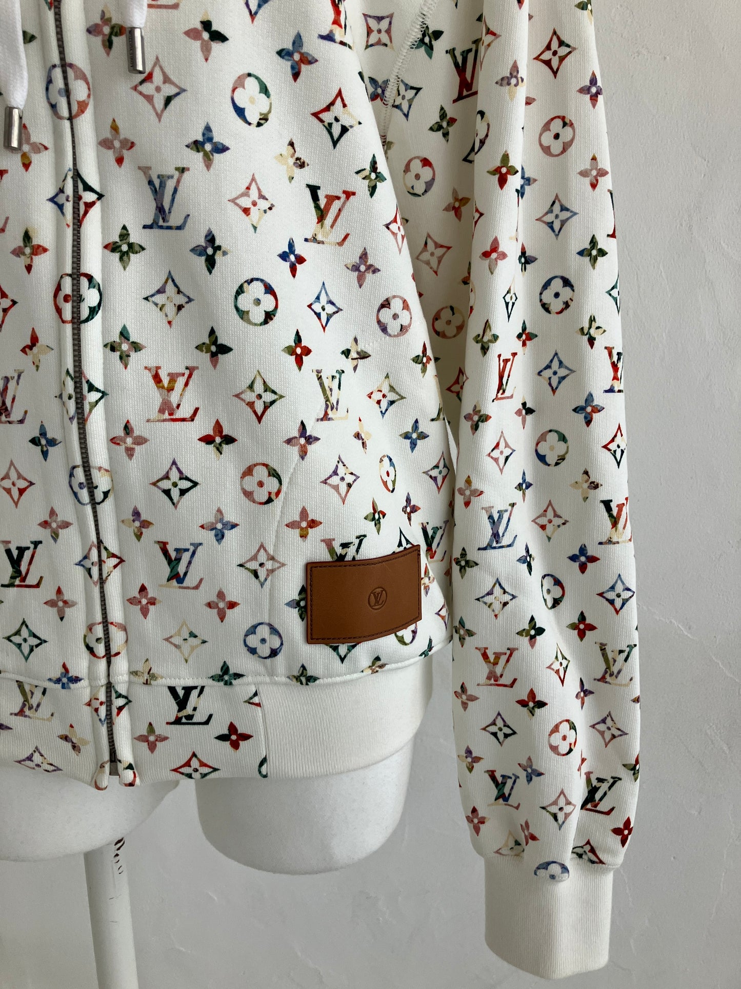 【LOUIS VUITTION】セットアップ UPA05015