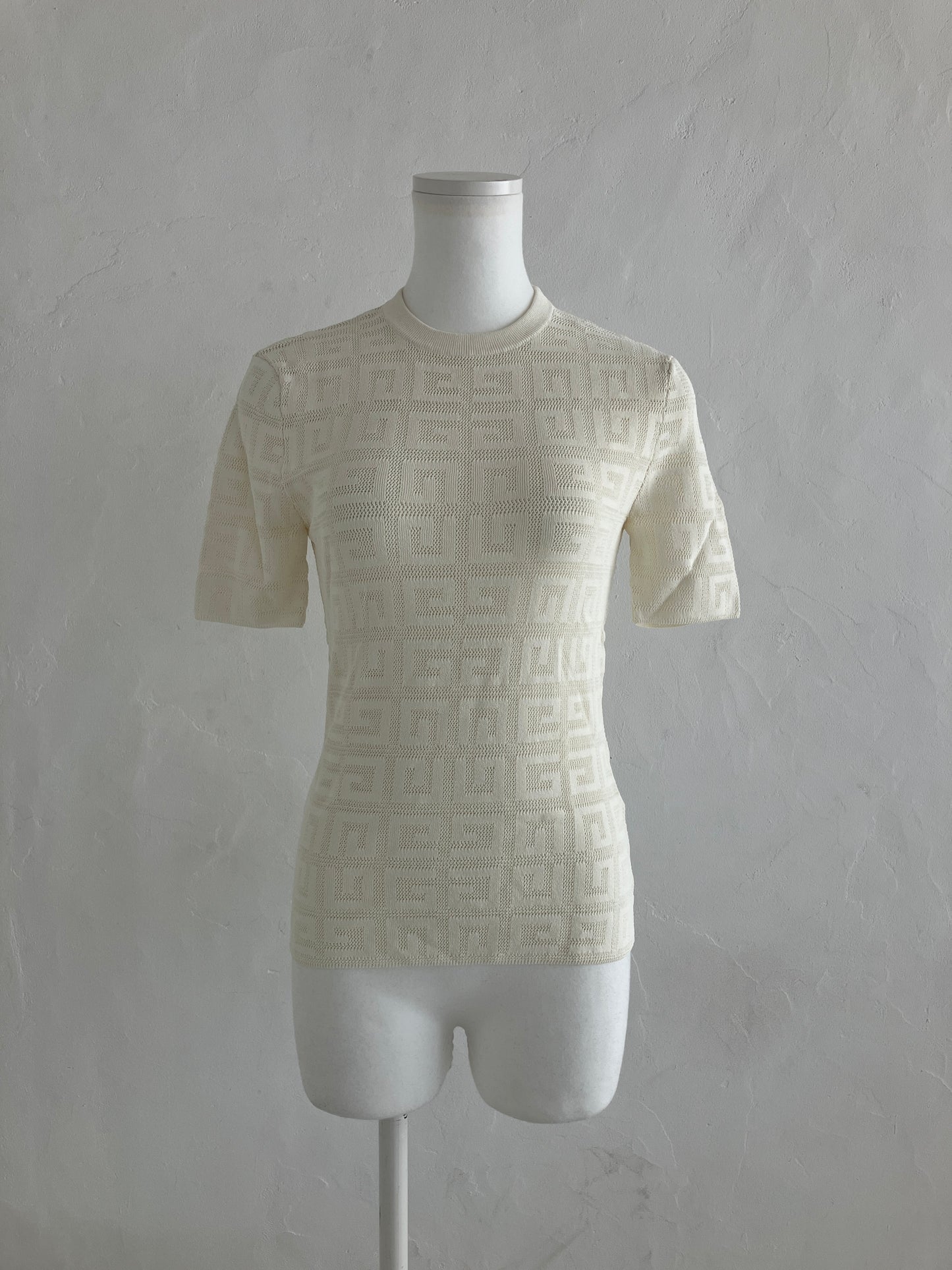【GIVENCHY】トップス UPA05036