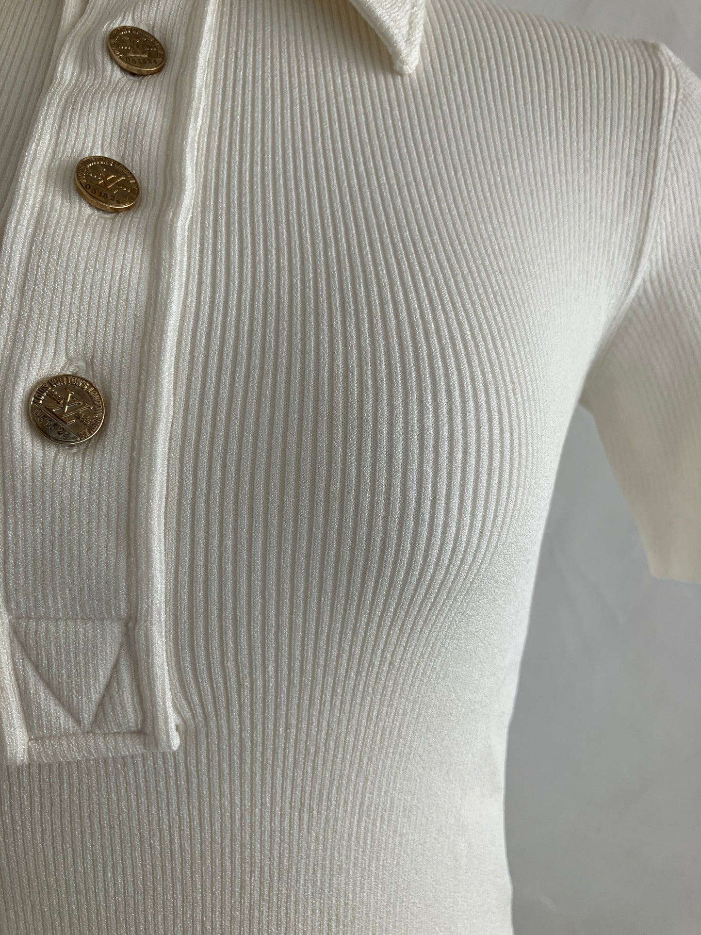 【LOUIS VUITTION】トップス UPA05037