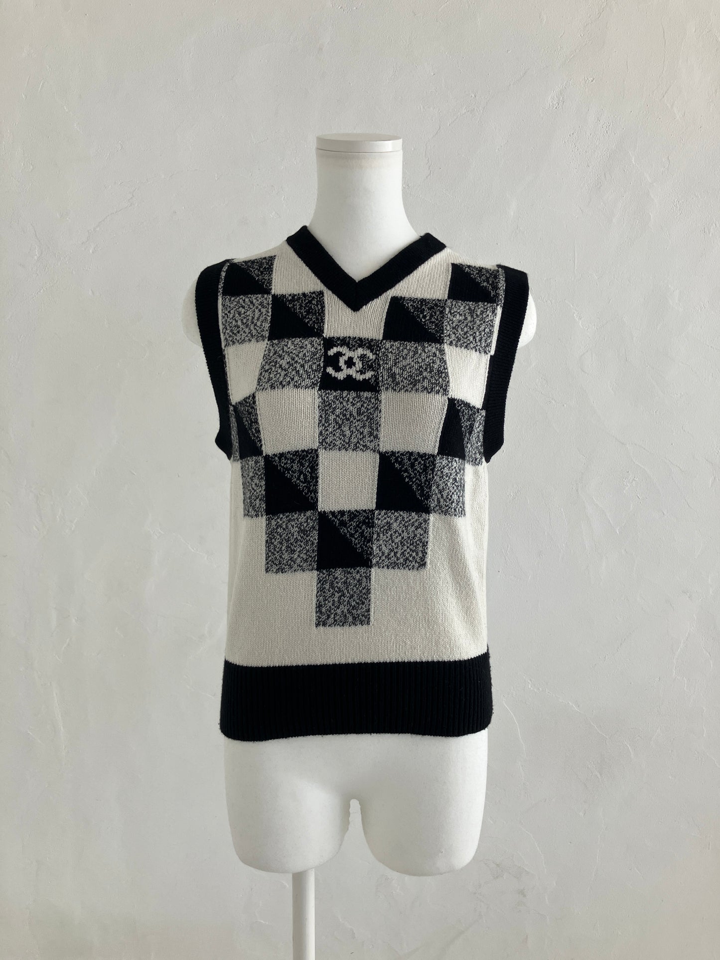 【CHANEL】ニットトップス UPA05041