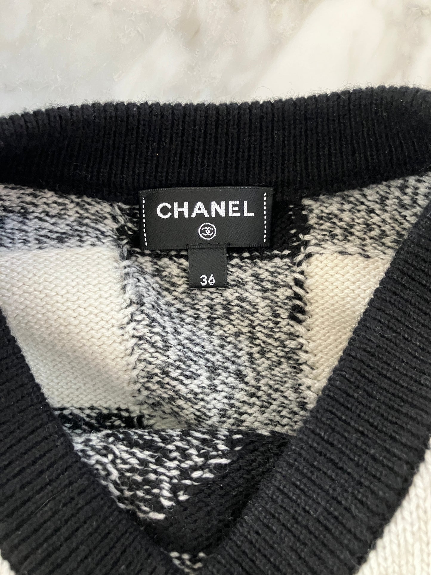 【CHANEL】ニットトップス UPA05041