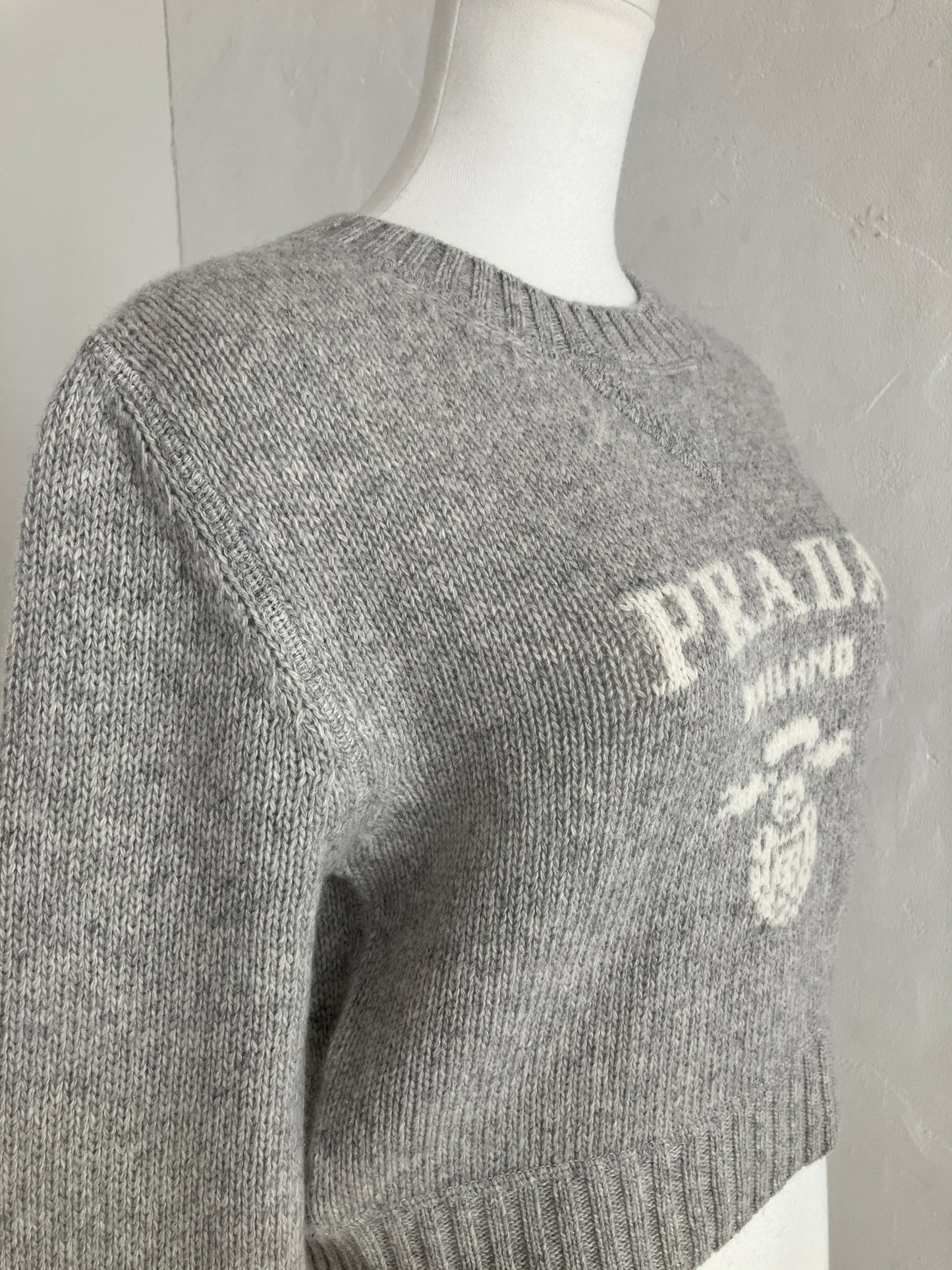 【PRADA】ニットトップス UPA05042