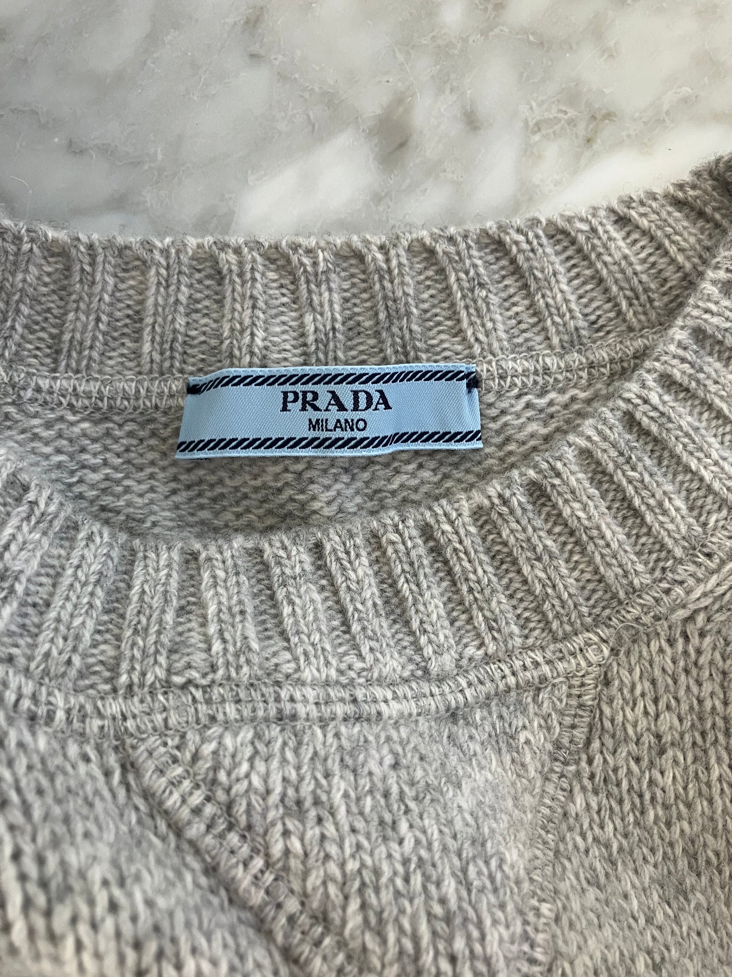 【PRADA】ニットトップス UPA05042