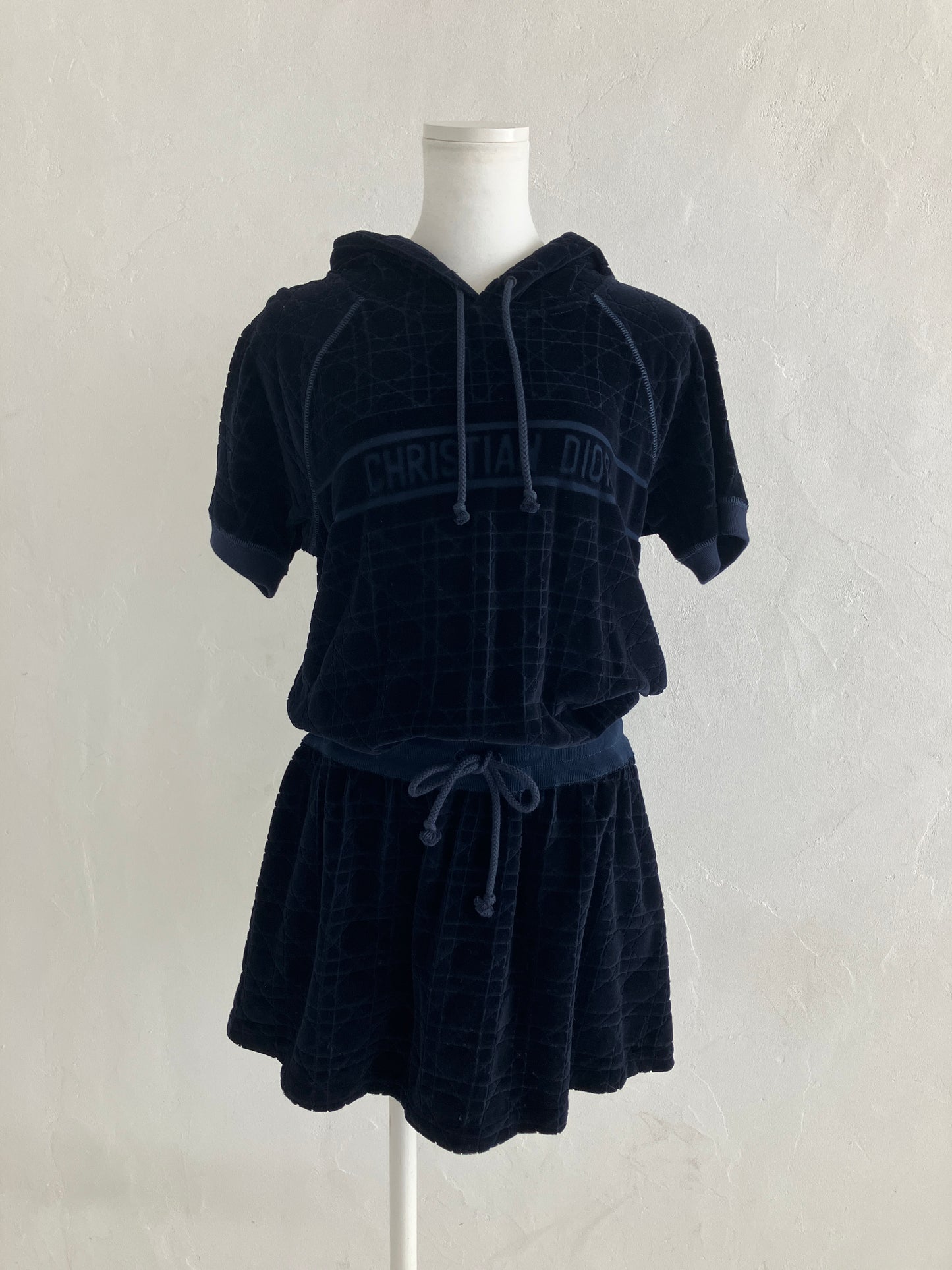 【Dior】ワンピース UPA05045