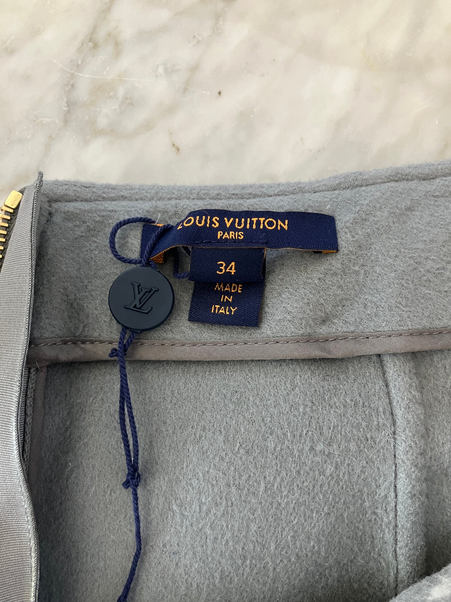 【LOUIS VUITTION】スカート UPA05049