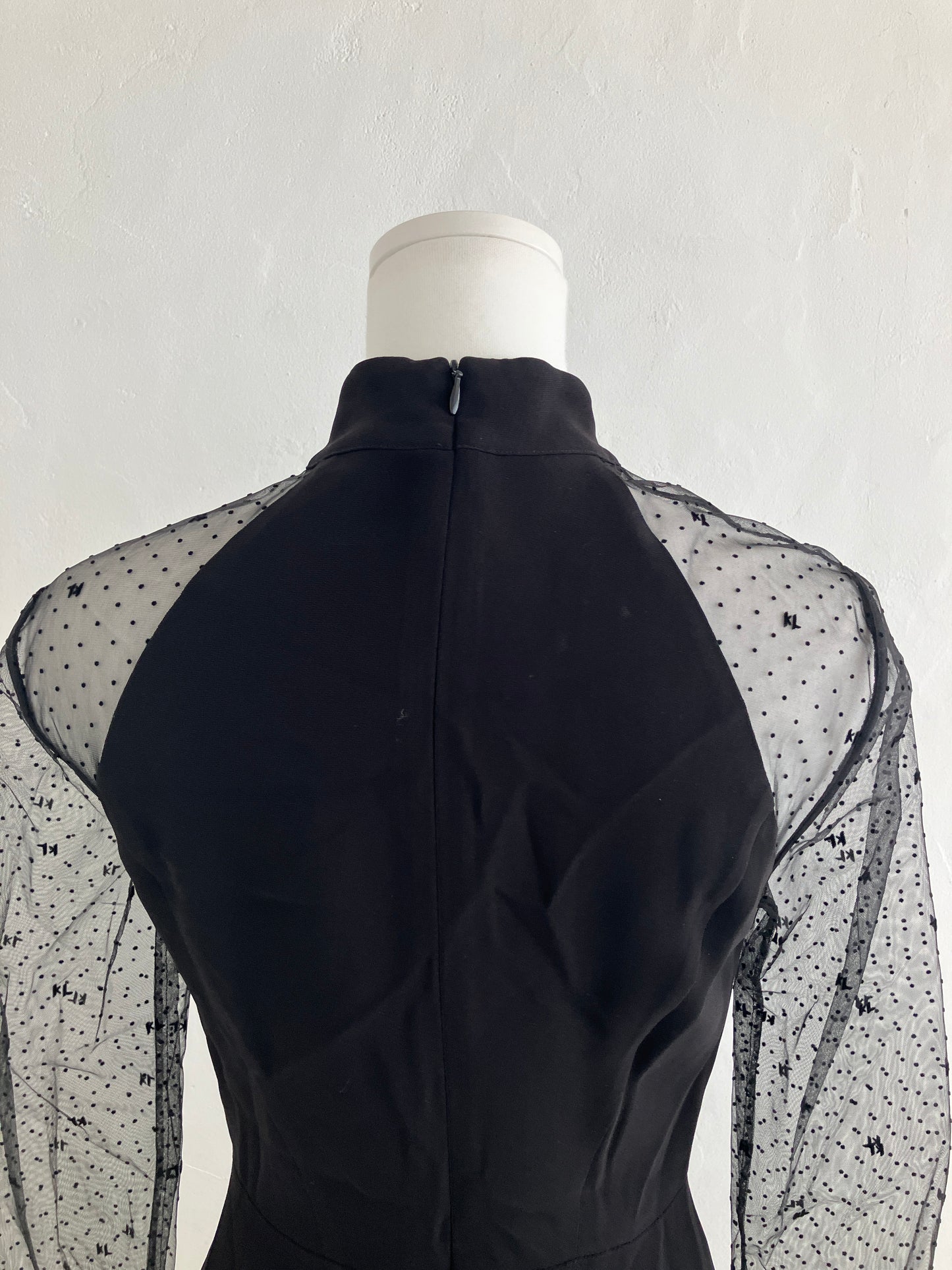 【KARL LAGERFELD】ワンピース UPA05080