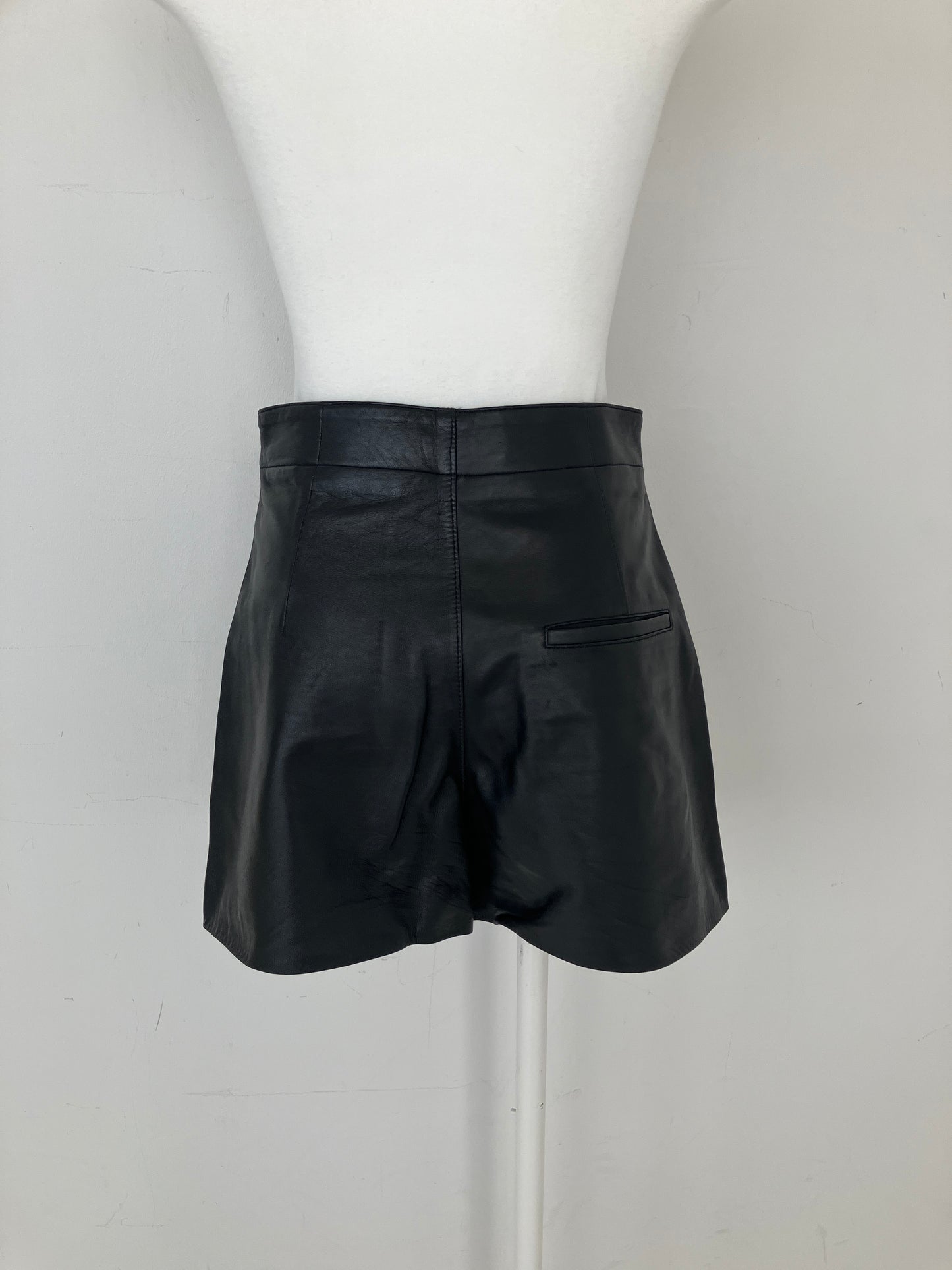 【Dior】ショートパンツ UPA05086