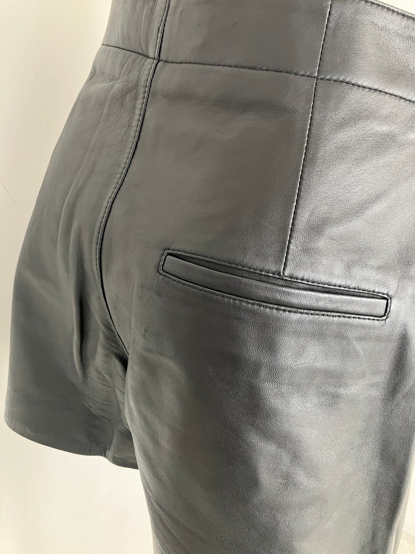 【Dior】ショートパンツ UPA05086