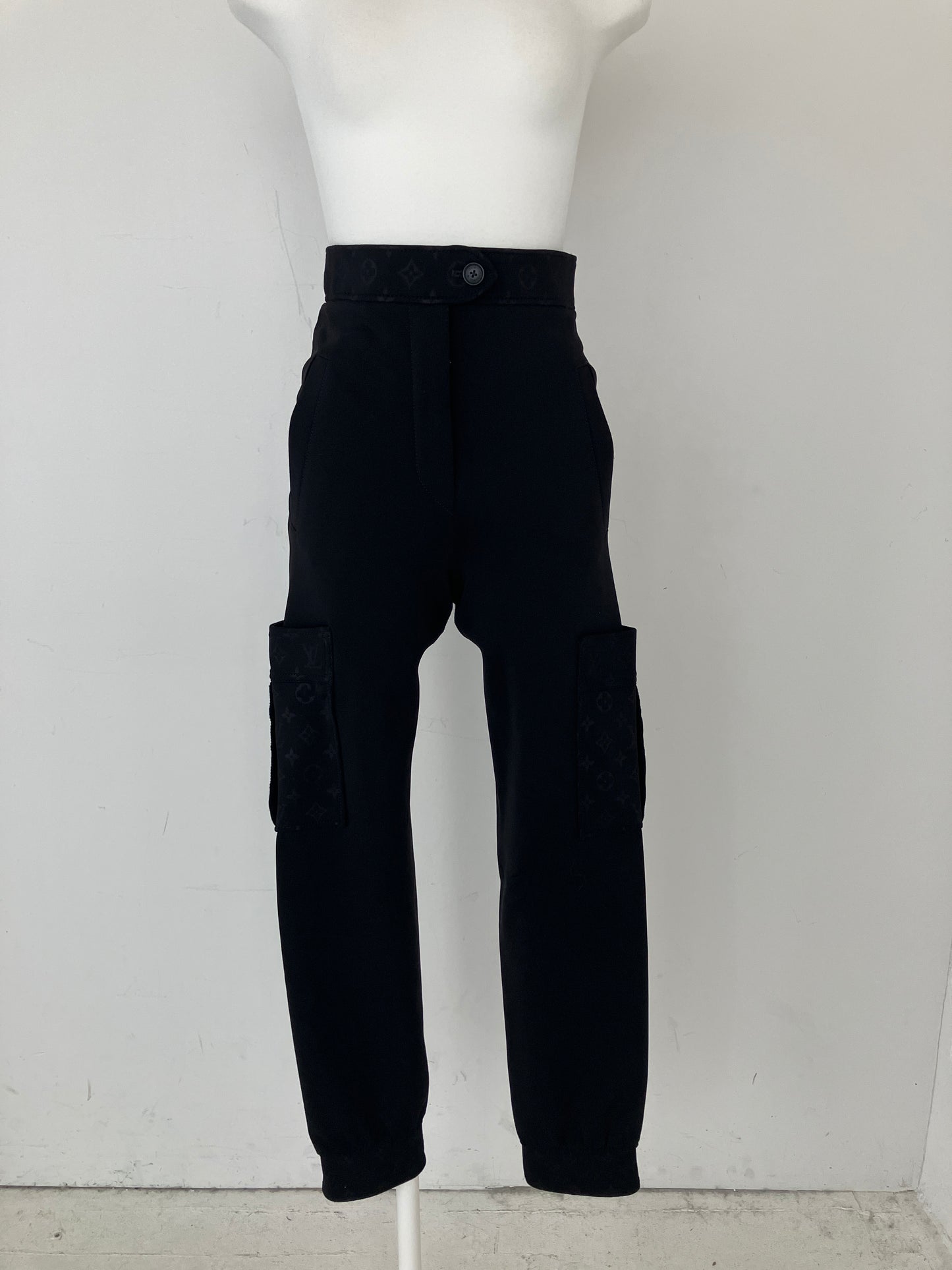 【LOUIS VUITTION】ボトムス UPA05090