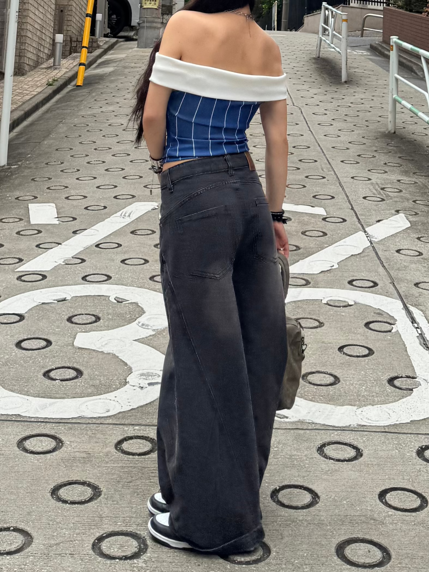 バルーンウォッシュドデニムパンツ DPB86055