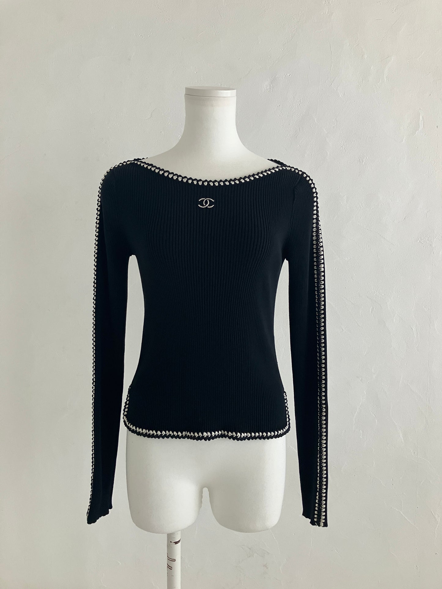 【CHANEL】トップス UPA05101