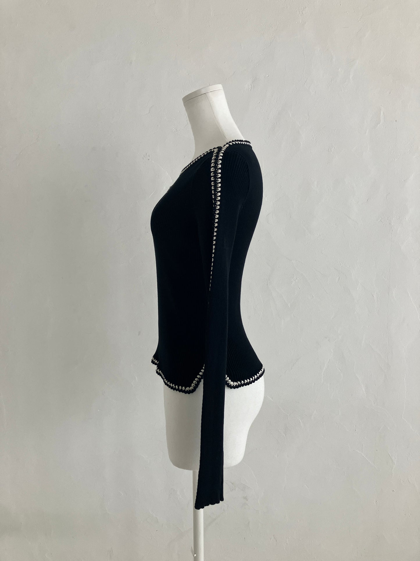【CHANEL】トップス UPA05101