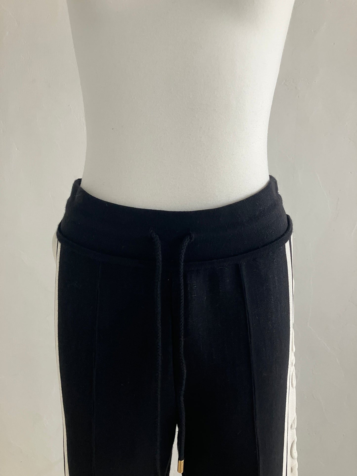 【LOUIS VUITTION】セットアップ UPA05102