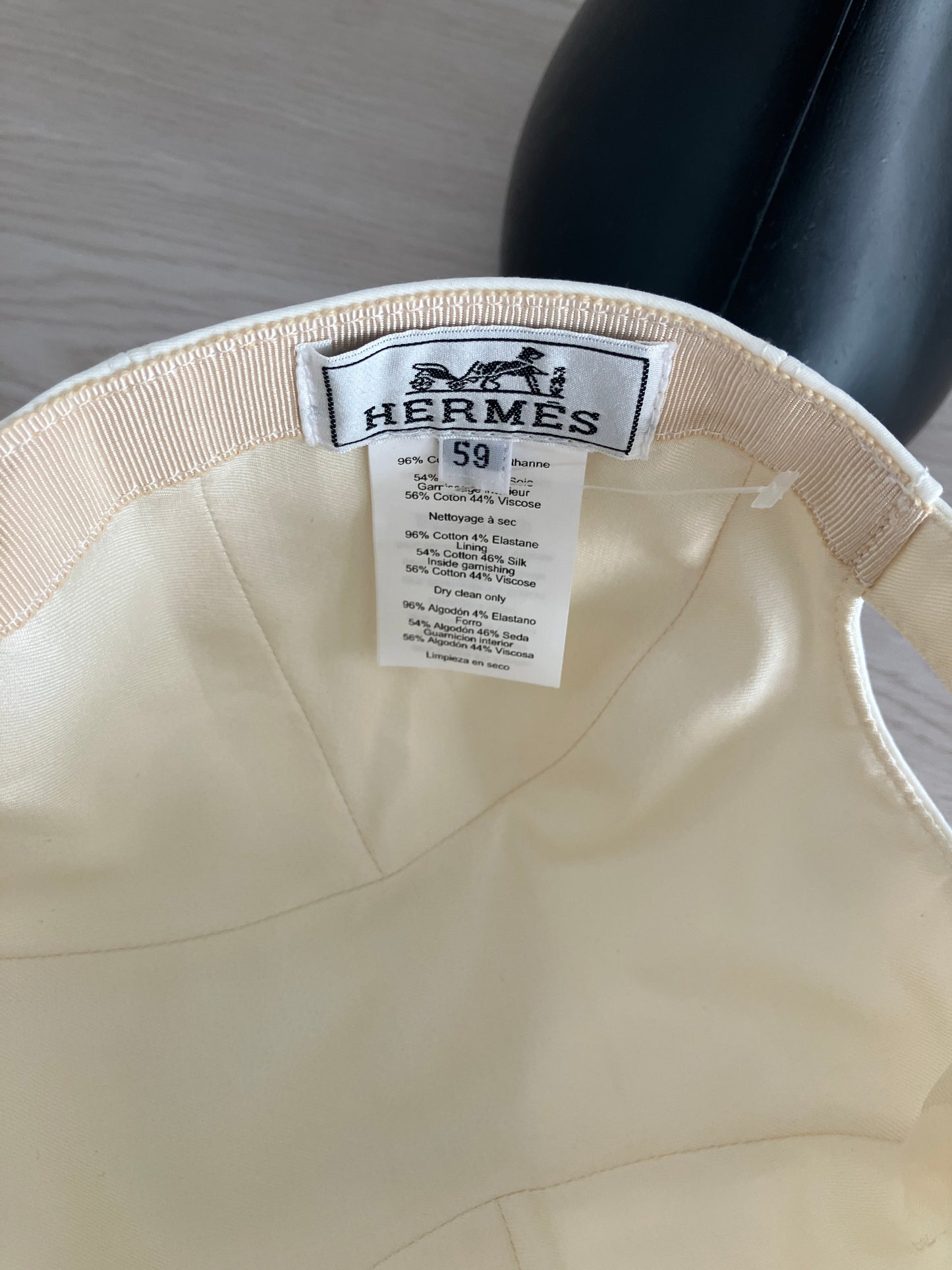【HERMES】キャップ UPA05130