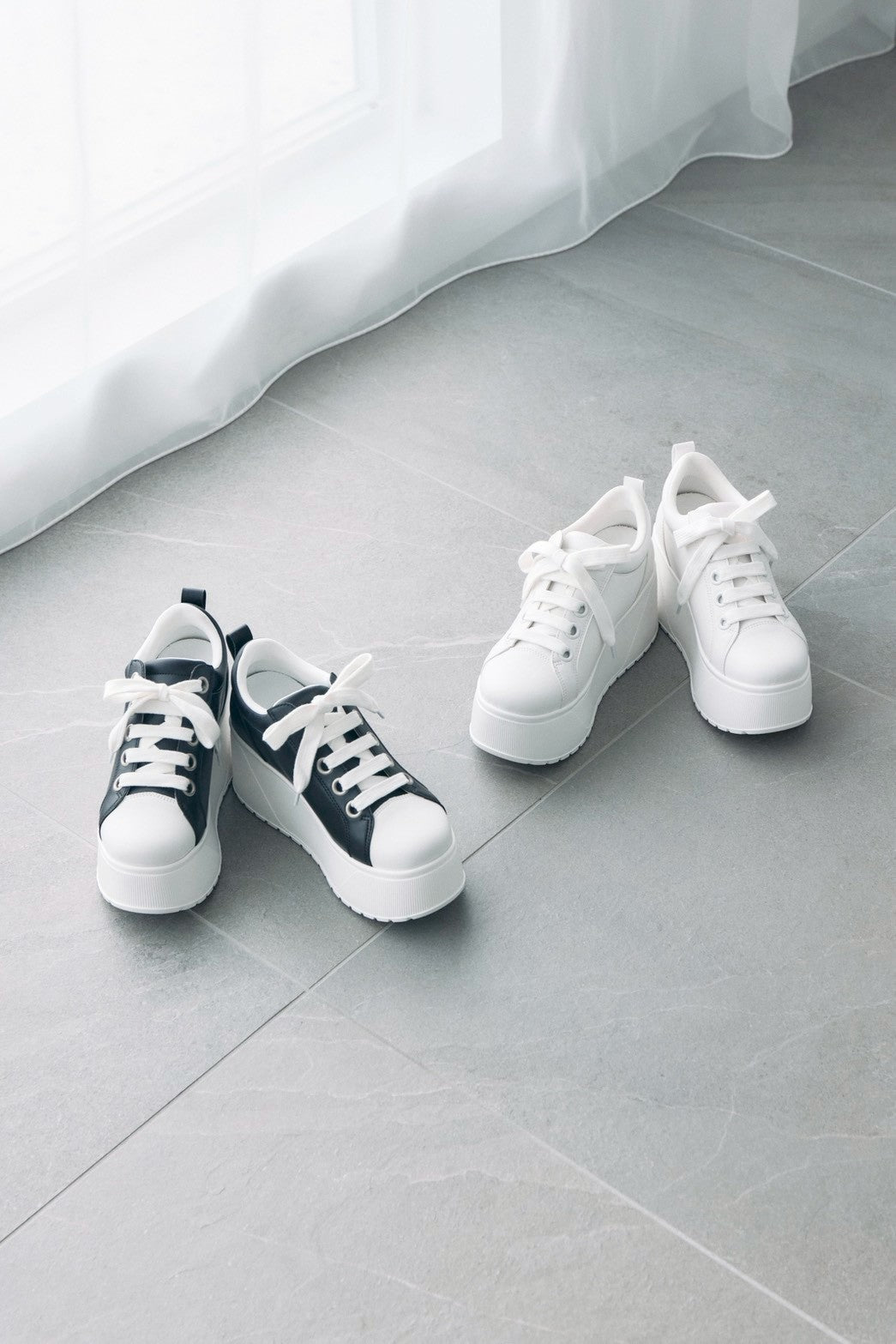 platform sneaker BLACK