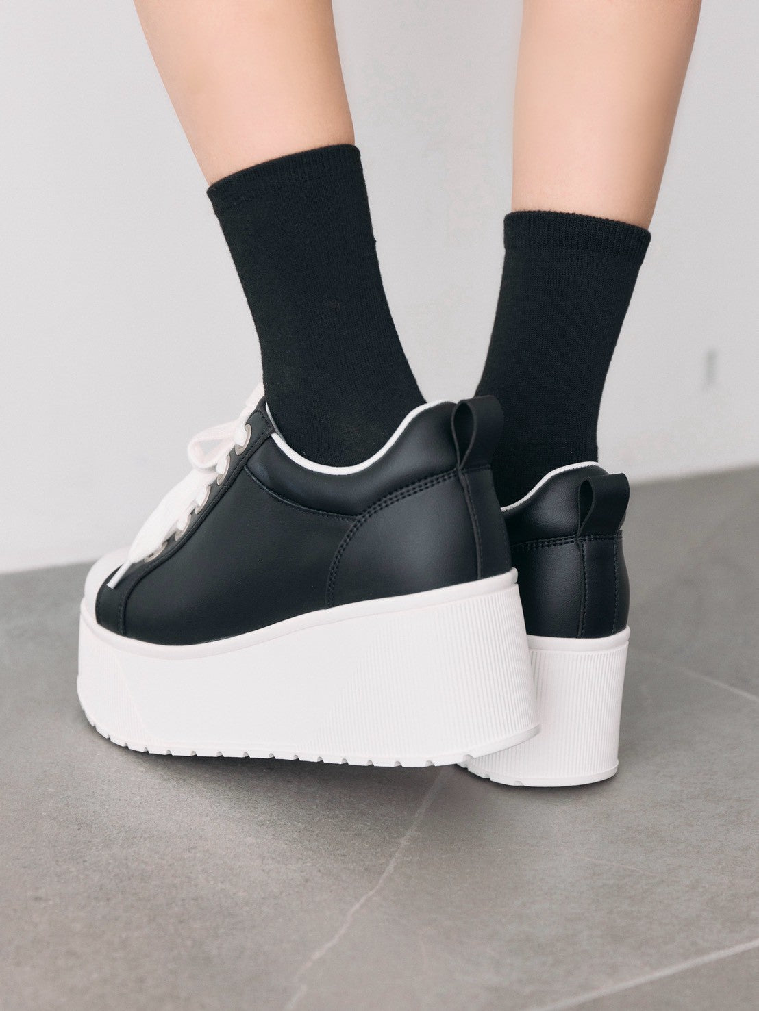 platform sneaker BLACK