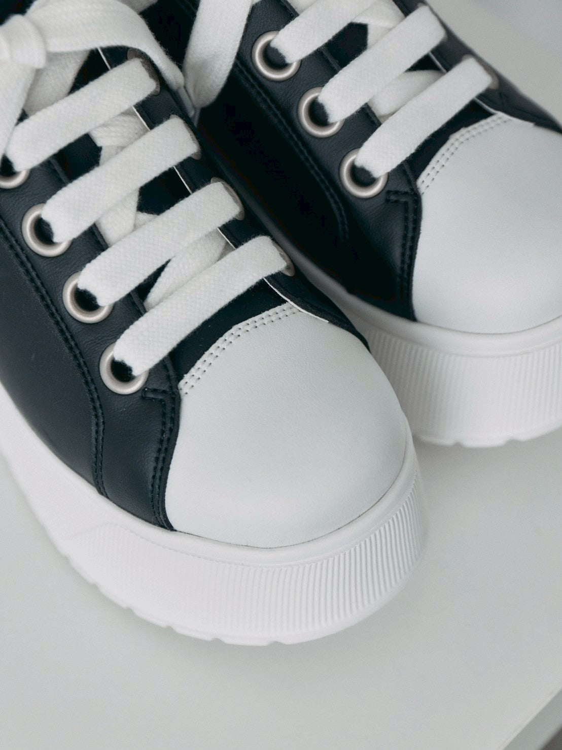 platform sneaker BLACK