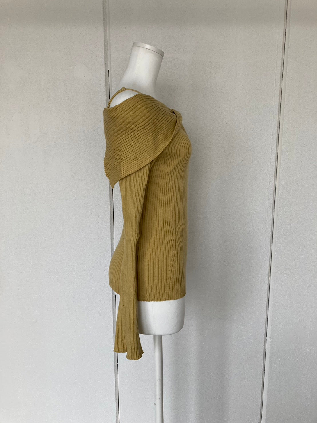 [LILY BROWN] ノットディテールロングスリットニット UPA01133
